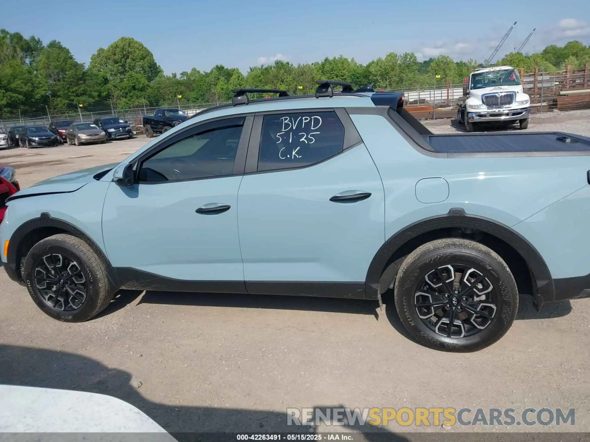 14 Photograph of a damaged car 5NTJCDAE9RH094846 HYUNDAI SANTA CRUZ 2024