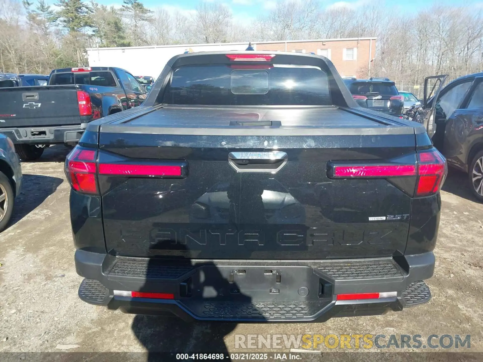 17 Photograph of a damaged car 5NTJCDAF4RH097646 HYUNDAI SANTA CRUZ 2024
