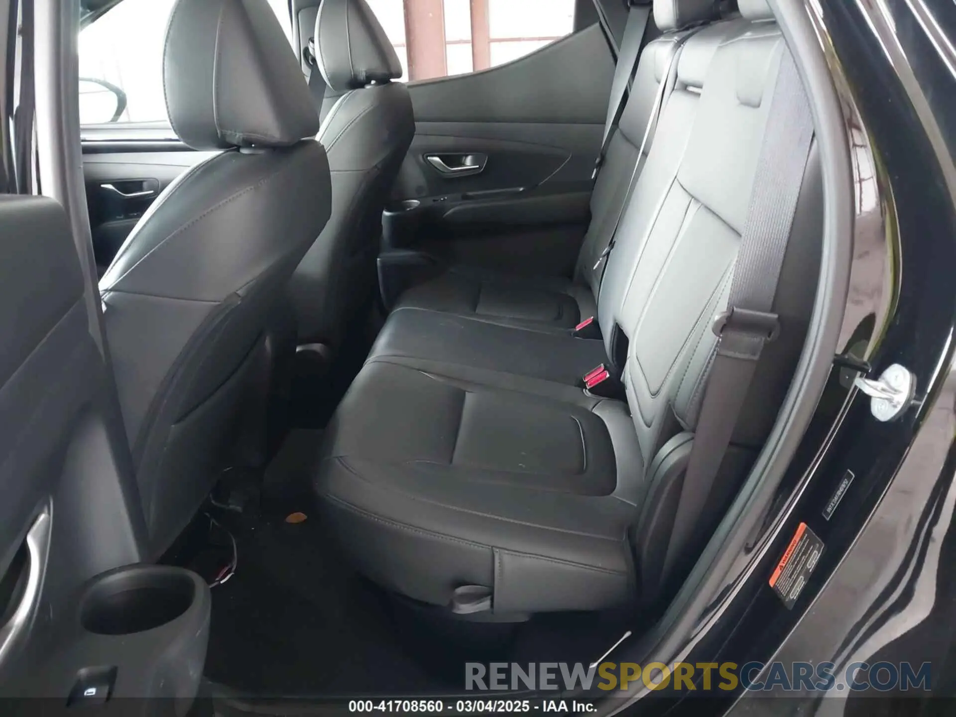 8 Photograph of a damaged car 5NTJCDAF7RH078752 HYUNDAI SANTA CRUZ 2024