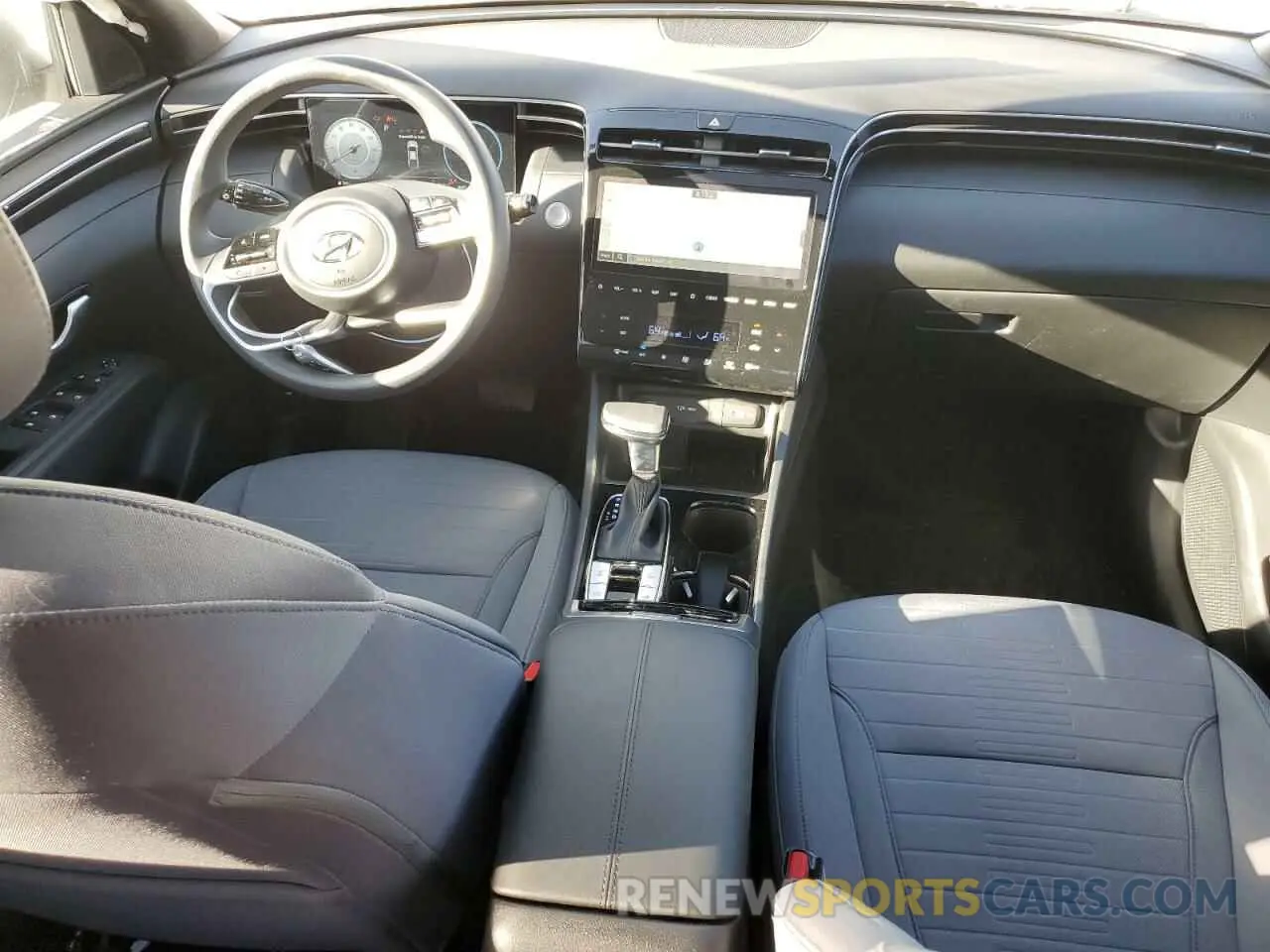 8 Photograph of a damaged car 5NTJCDDE1RH121355 HYUNDAI SANTA CRUZ 2024