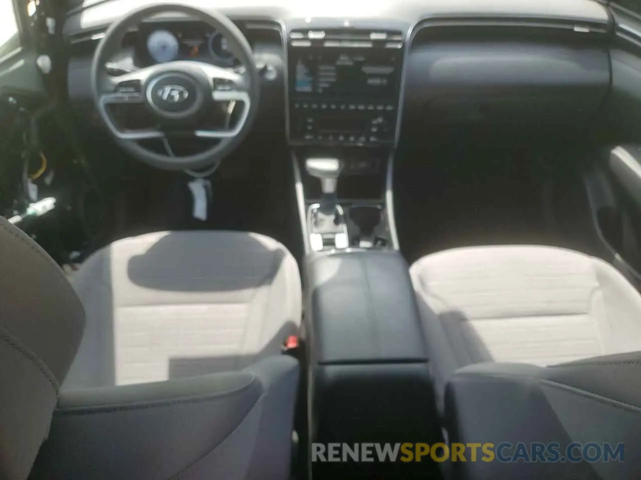 8 Photograph of a damaged car 5NTJCDDE4RH118725 HYUNDAI SANTA CRUZ 2024