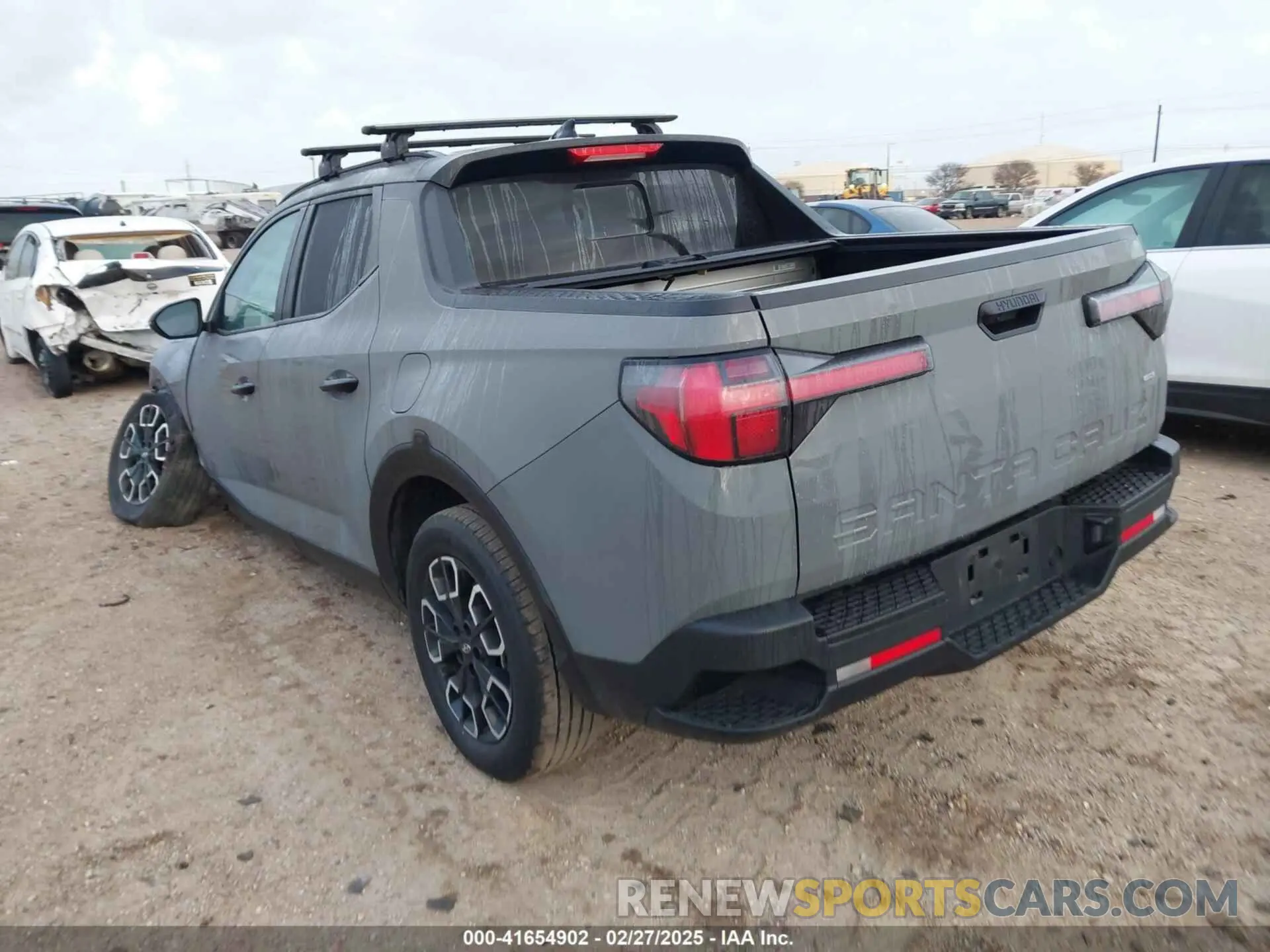3 Photograph of a damaged car 5NTJCDDEXRH118955 HYUNDAI SANTA CRUZ 2024
