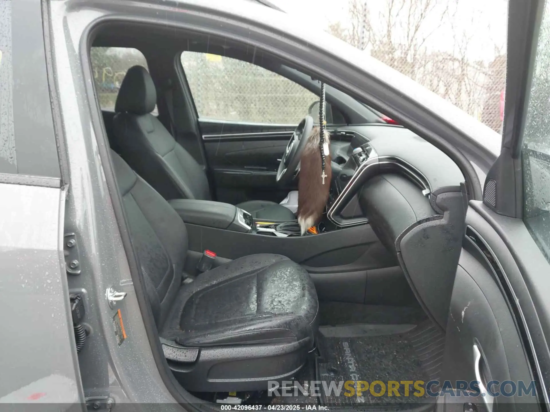 5 Photograph of a damaged car 5NTJCDDF5RH115518 HYUNDAI SANTA CRUZ 2024