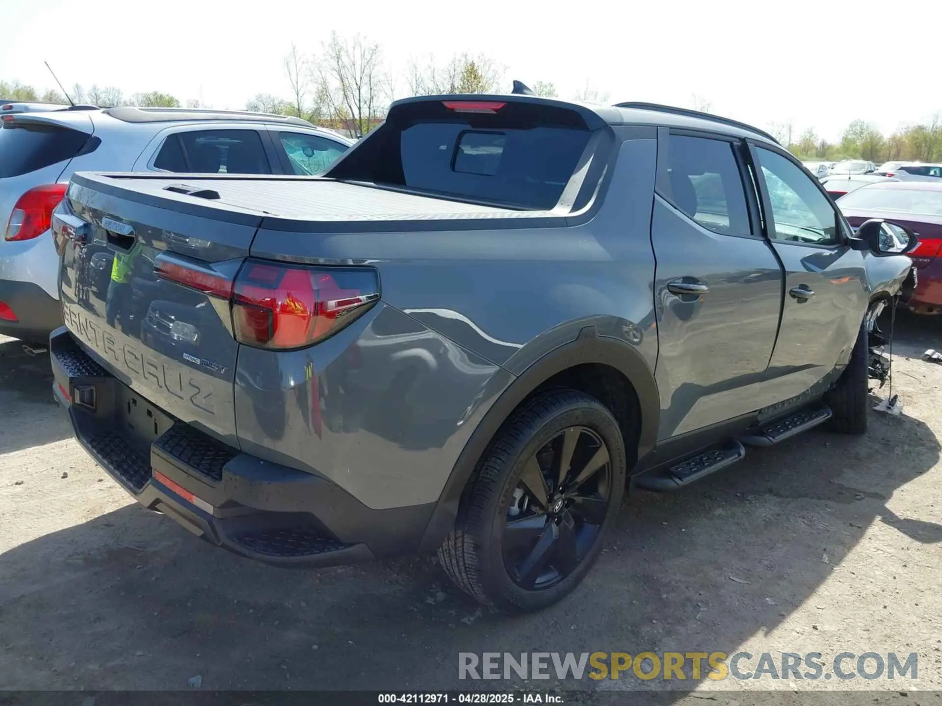 4 Photograph of a damaged car 5NTJCDDF6RH114667 HYUNDAI SANTA CRUZ 2024
