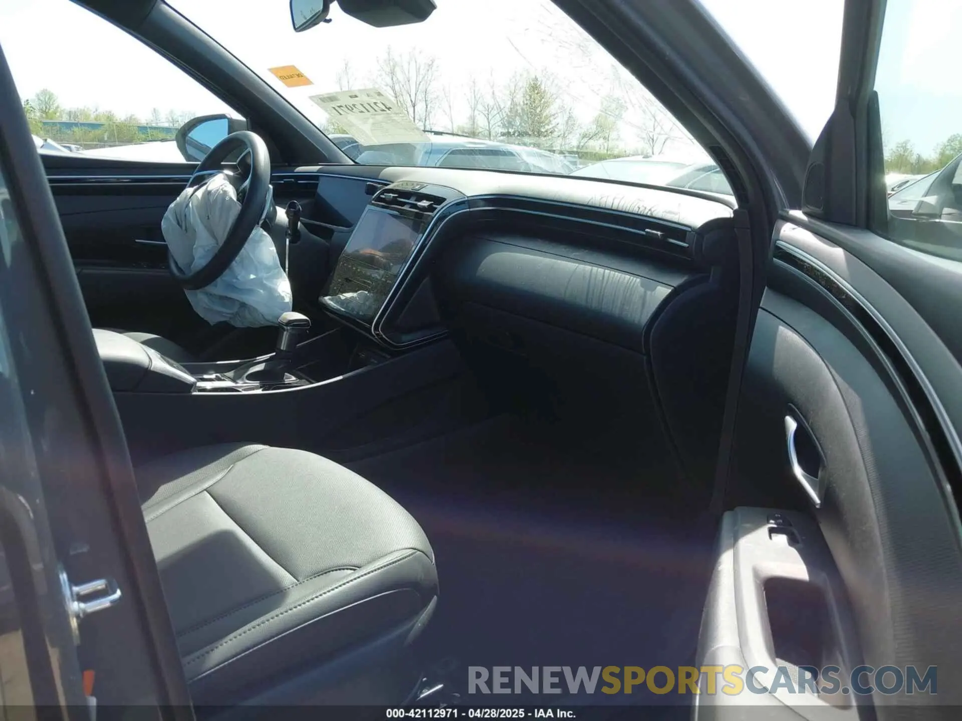 5 Photograph of a damaged car 5NTJCDDF6RH114667 HYUNDAI SANTA CRUZ 2024