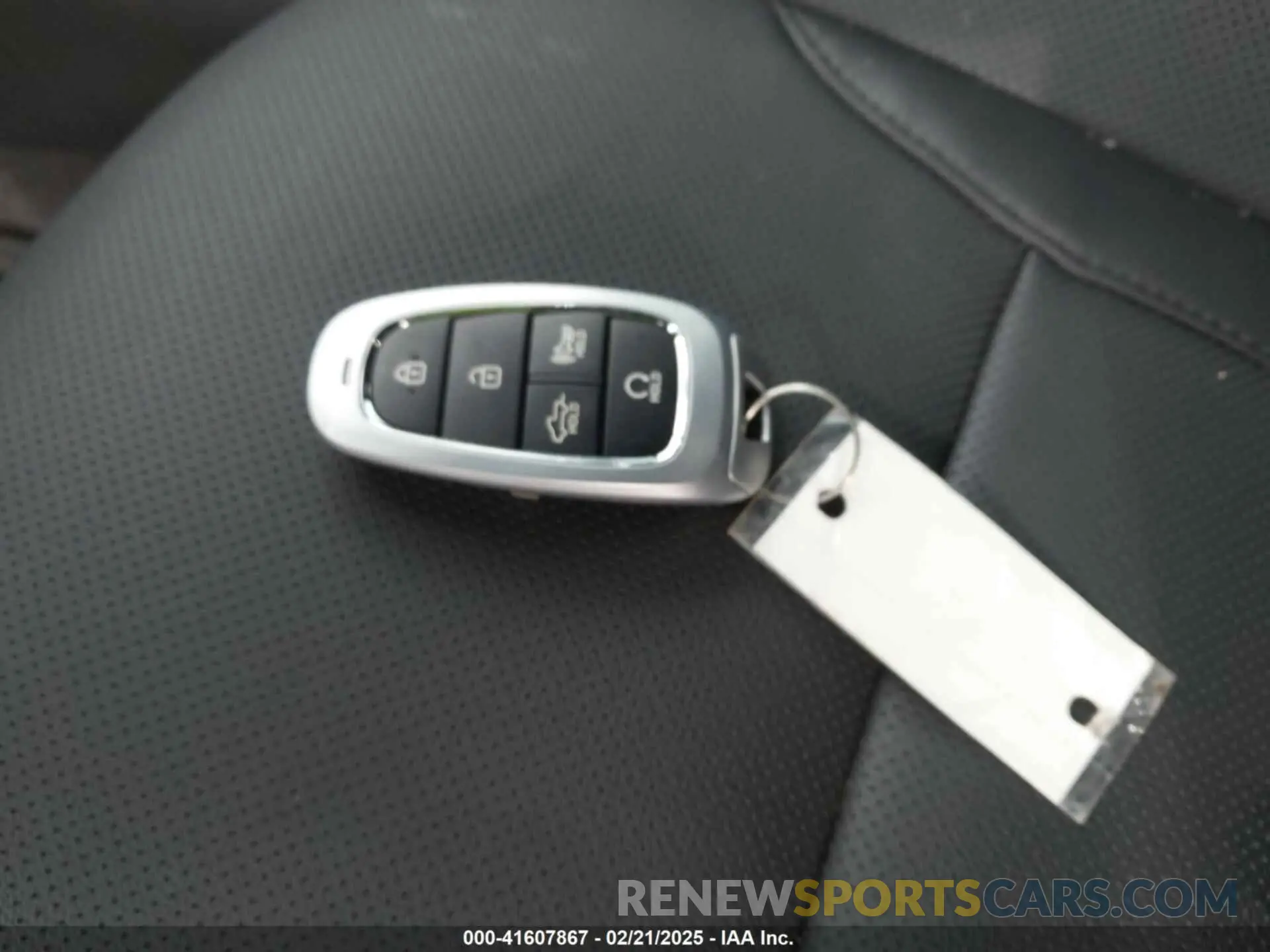 11 Photograph of a damaged car 5NTJCDDF8RH115349 HYUNDAI SANTA CRUZ 2024