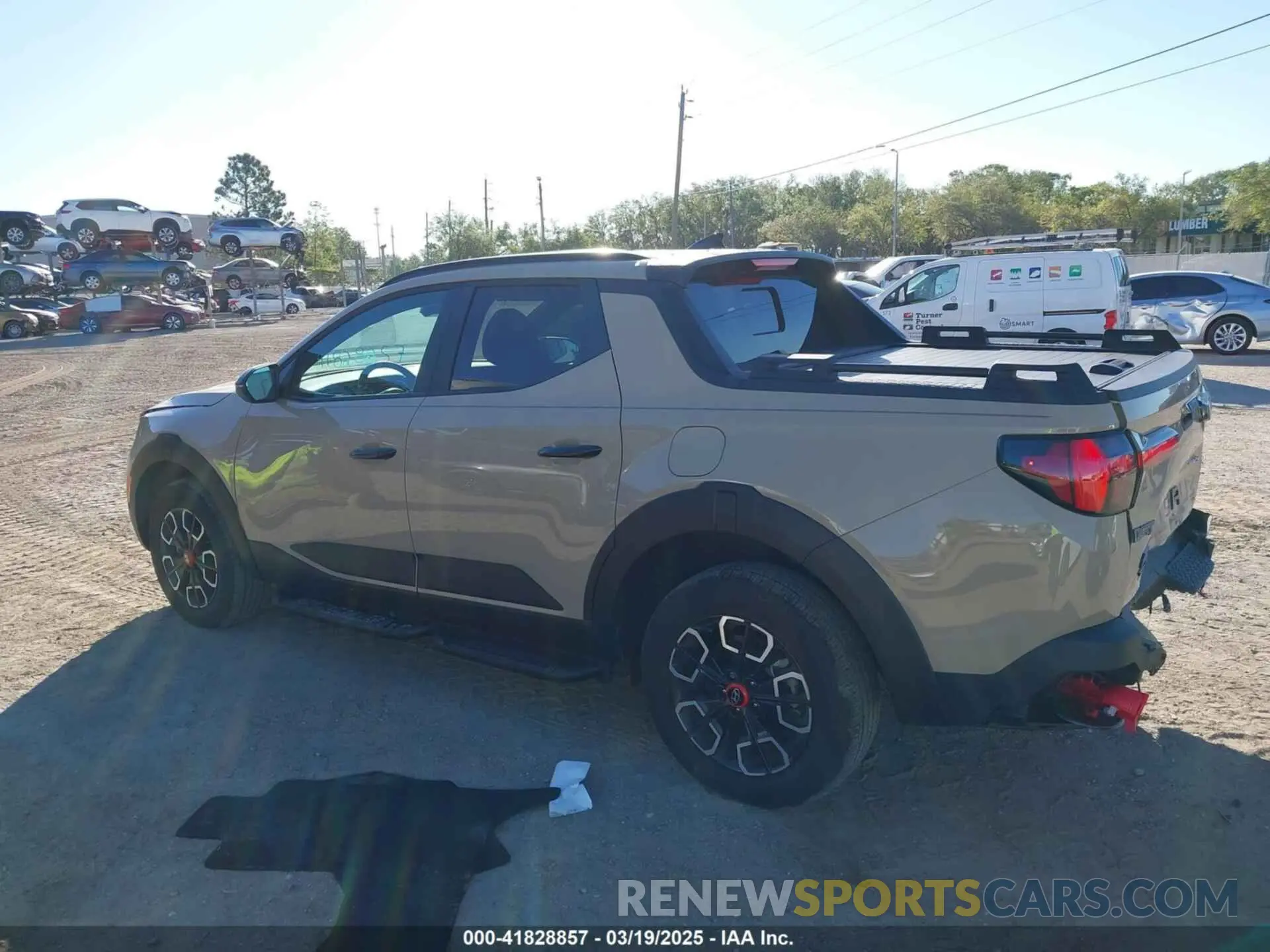 15 Photograph of a damaged car 5NTJDDAF0RH100197 HYUNDAI SANTA CRUZ 2024