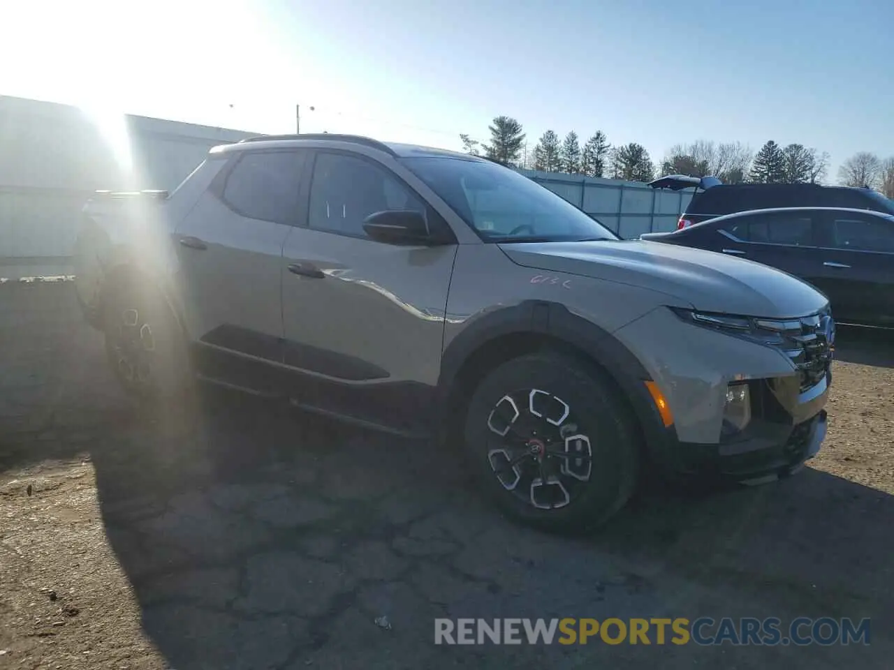 4 Photograph of a damaged car 5NTJDDAF3RH091348 HYUNDAI SANTA CRUZ 2024