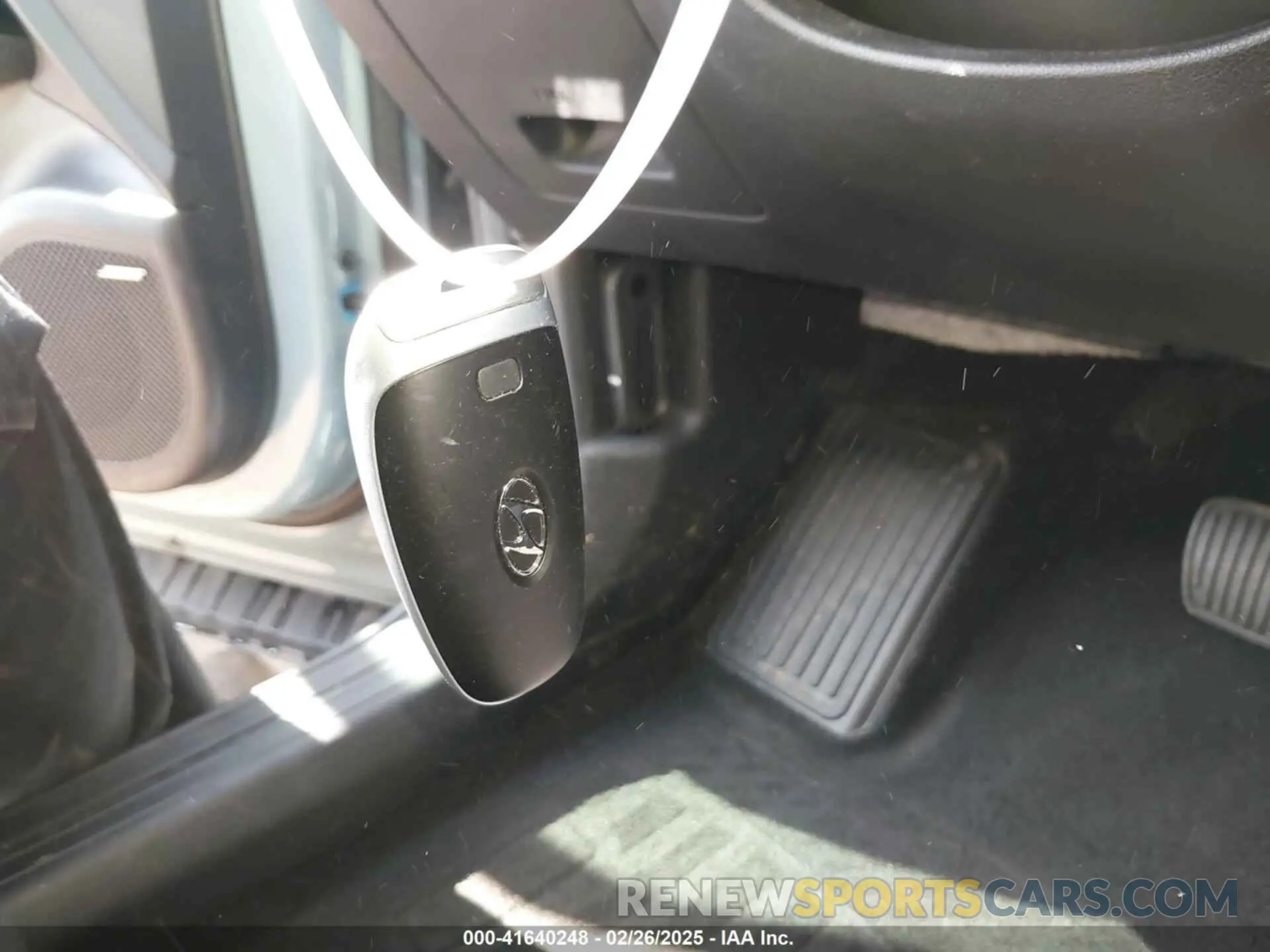 11 Photograph of a damaged car 5NTJEDAF0RH091935 HYUNDAI SANTA CRUZ 2024