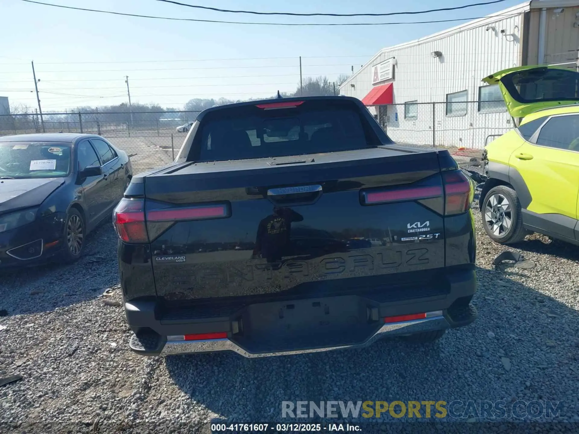 16 Photograph of a damaged car 5NTJEDAF4RH078962 HYUNDAI SANTA CRUZ 2024