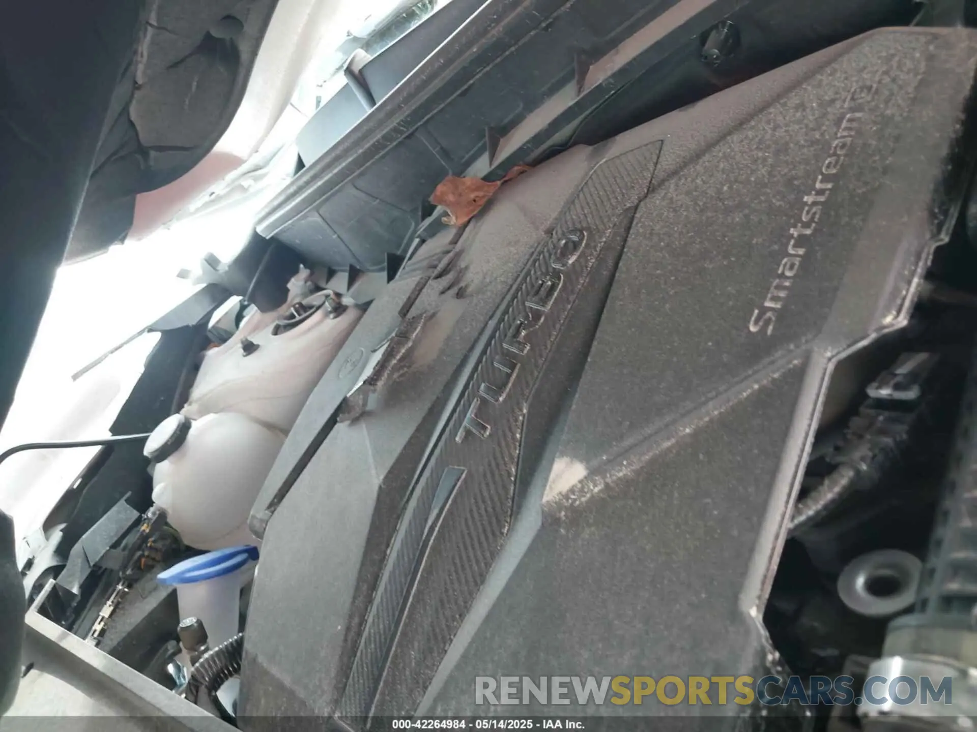 10 Photograph of a damaged car 5NTJEDDF5RH124567 HYUNDAI SANTA CRUZ 2024