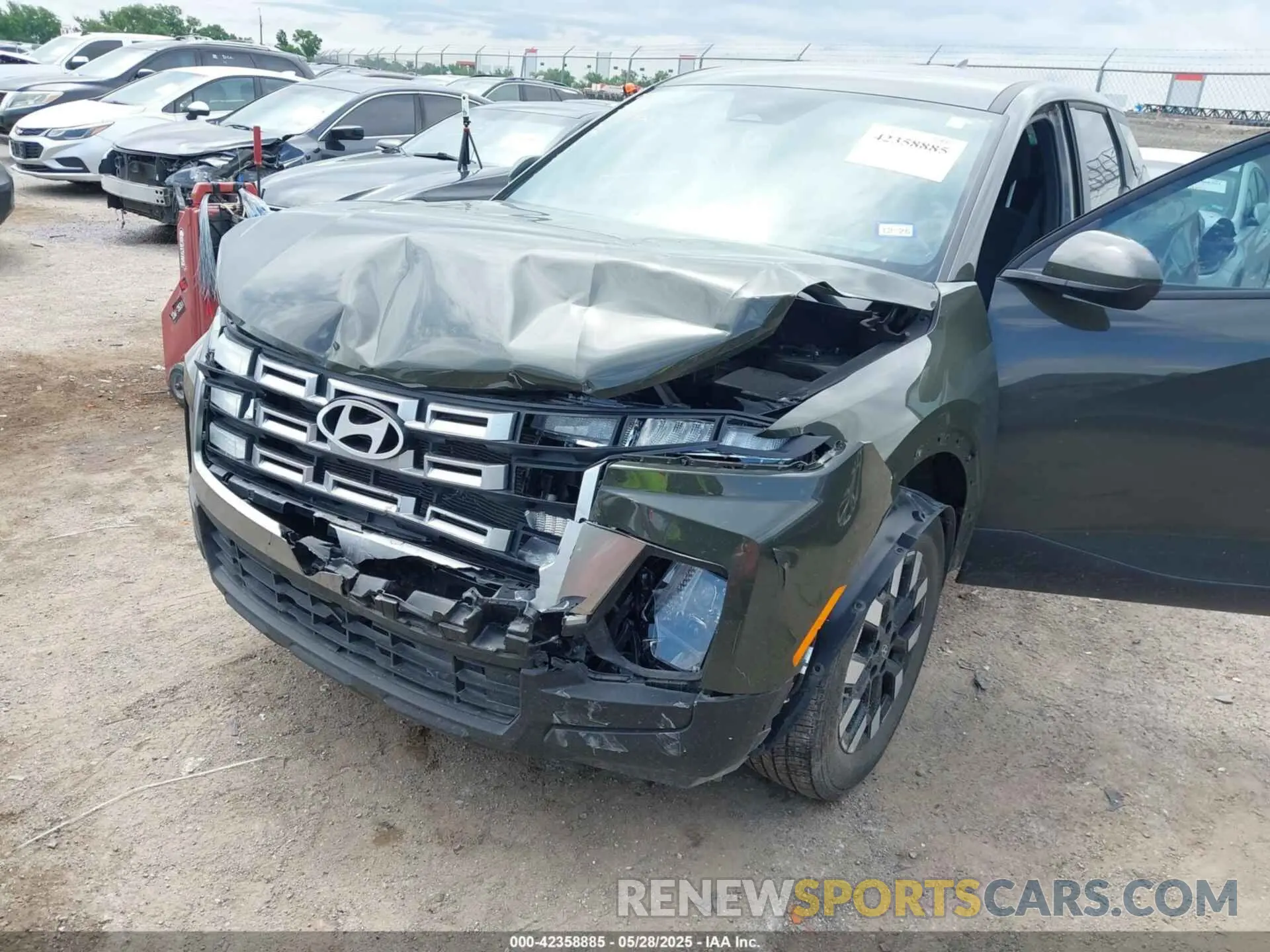 6 Photograph of a damaged car 5NTJA4DE0SH130835 HYUNDAI SANTA CRUZ 2025