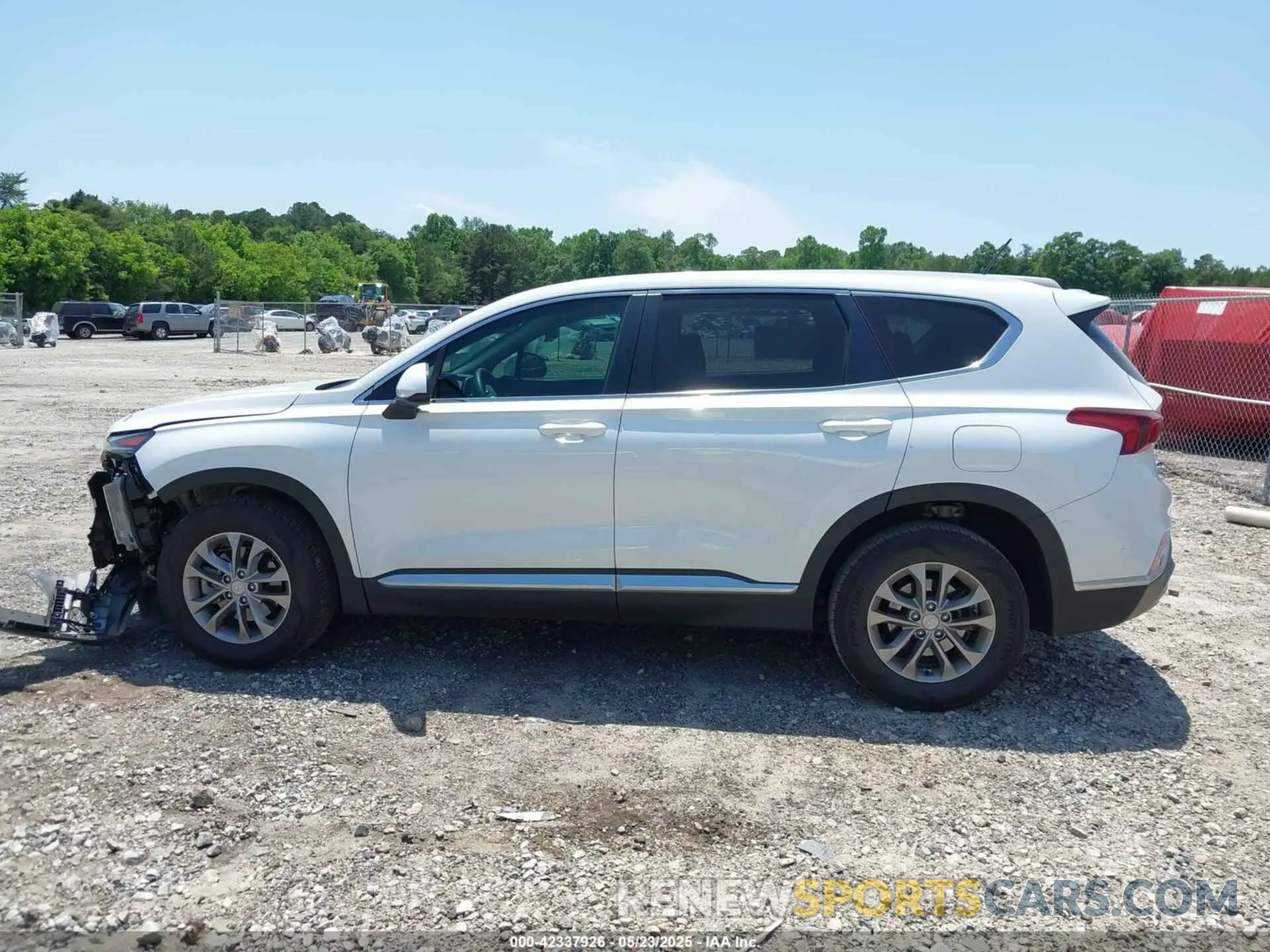 14 Photograph of a damaged car 5NMS23AD0KH013811 HYUNDAI SANTA FE 2019