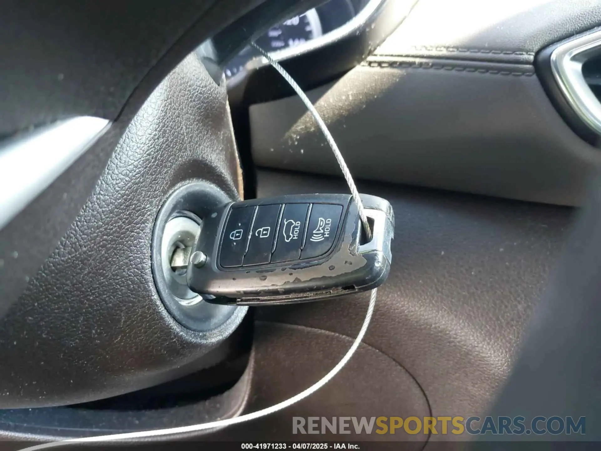 11 Photograph of a damaged car 5NMS23AD0KH023450 HYUNDAI SANTA FE 2019