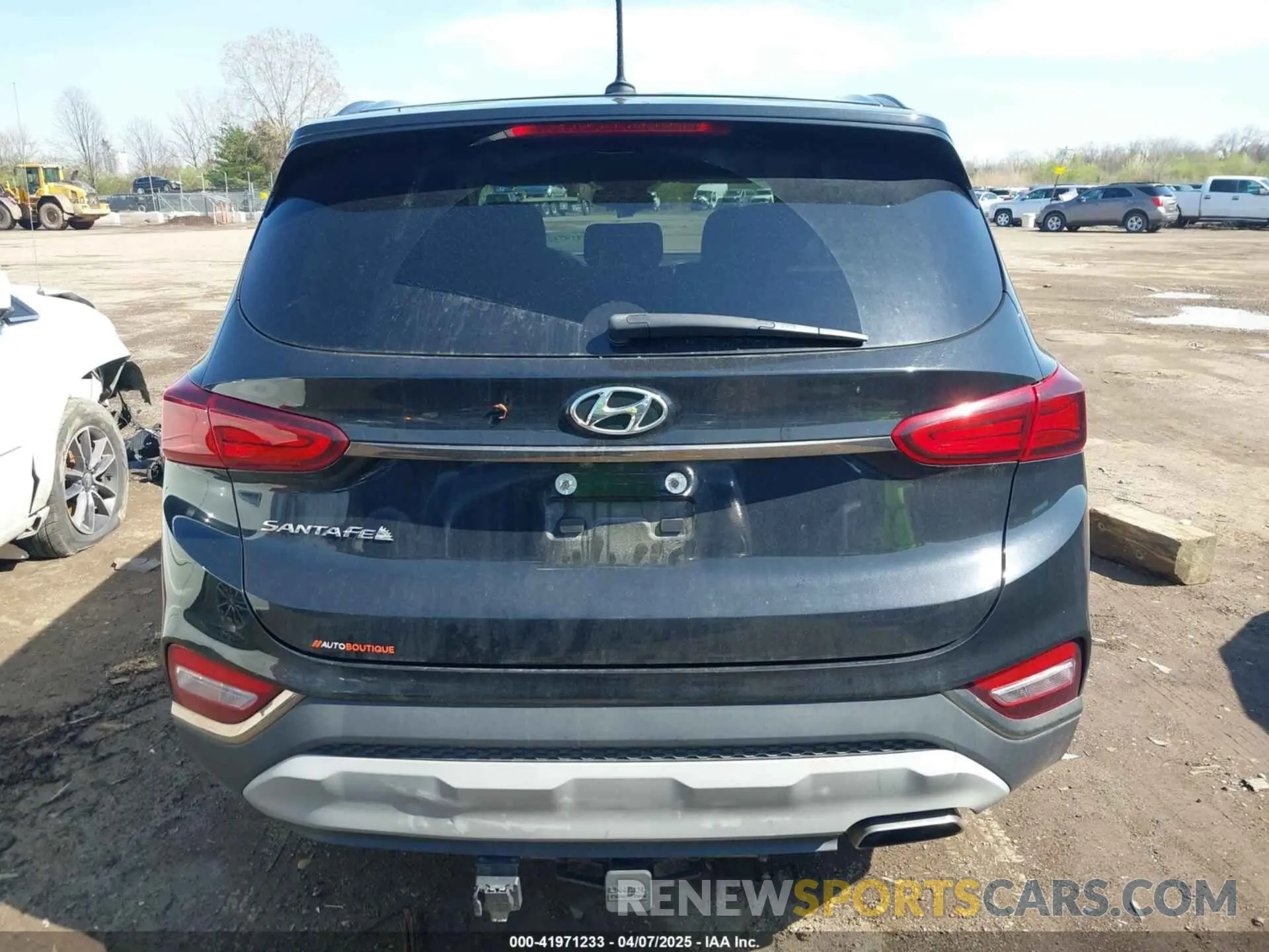 16 Photograph of a damaged car 5NMS23AD0KH023450 HYUNDAI SANTA FE 2019