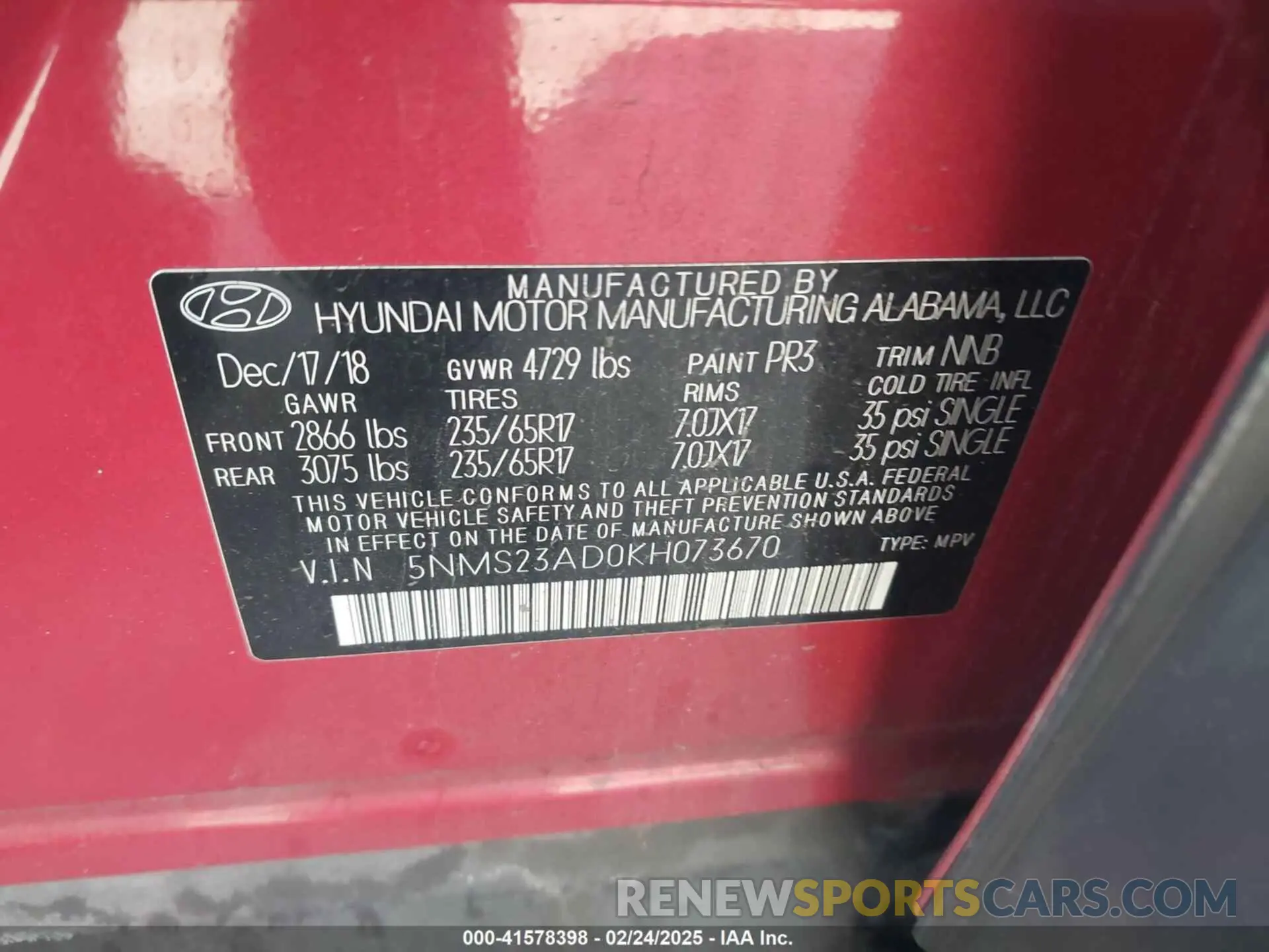 9 Photograph of a damaged car 5NMS23AD0KH073670 HYUNDAI SANTA FE 2019