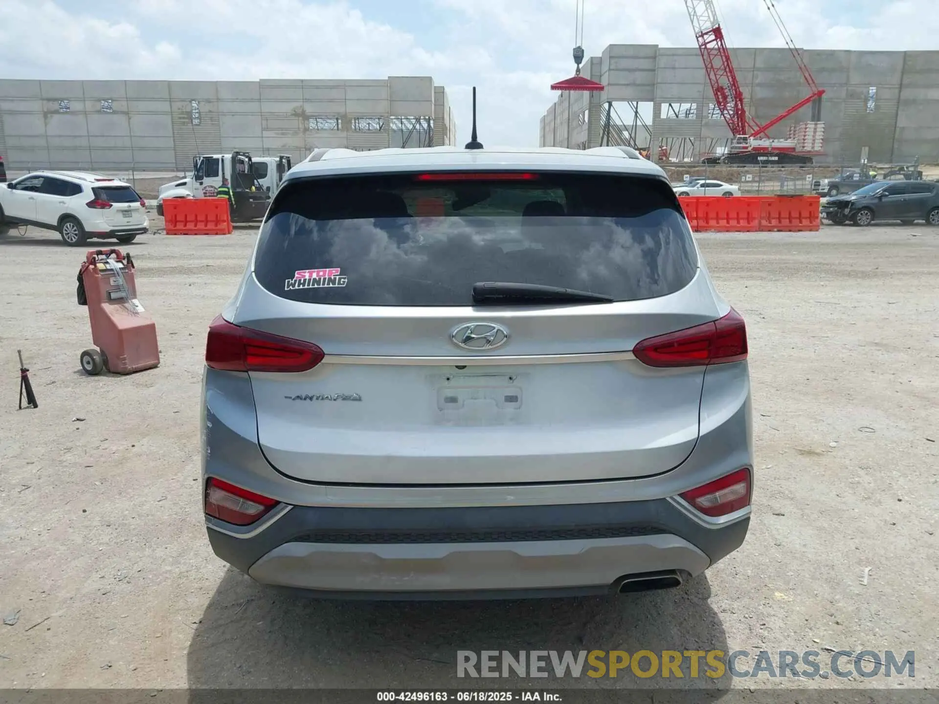 15 Photograph of a damaged car 5NMS23AD1KH015566 HYUNDAI SANTA FE 2019