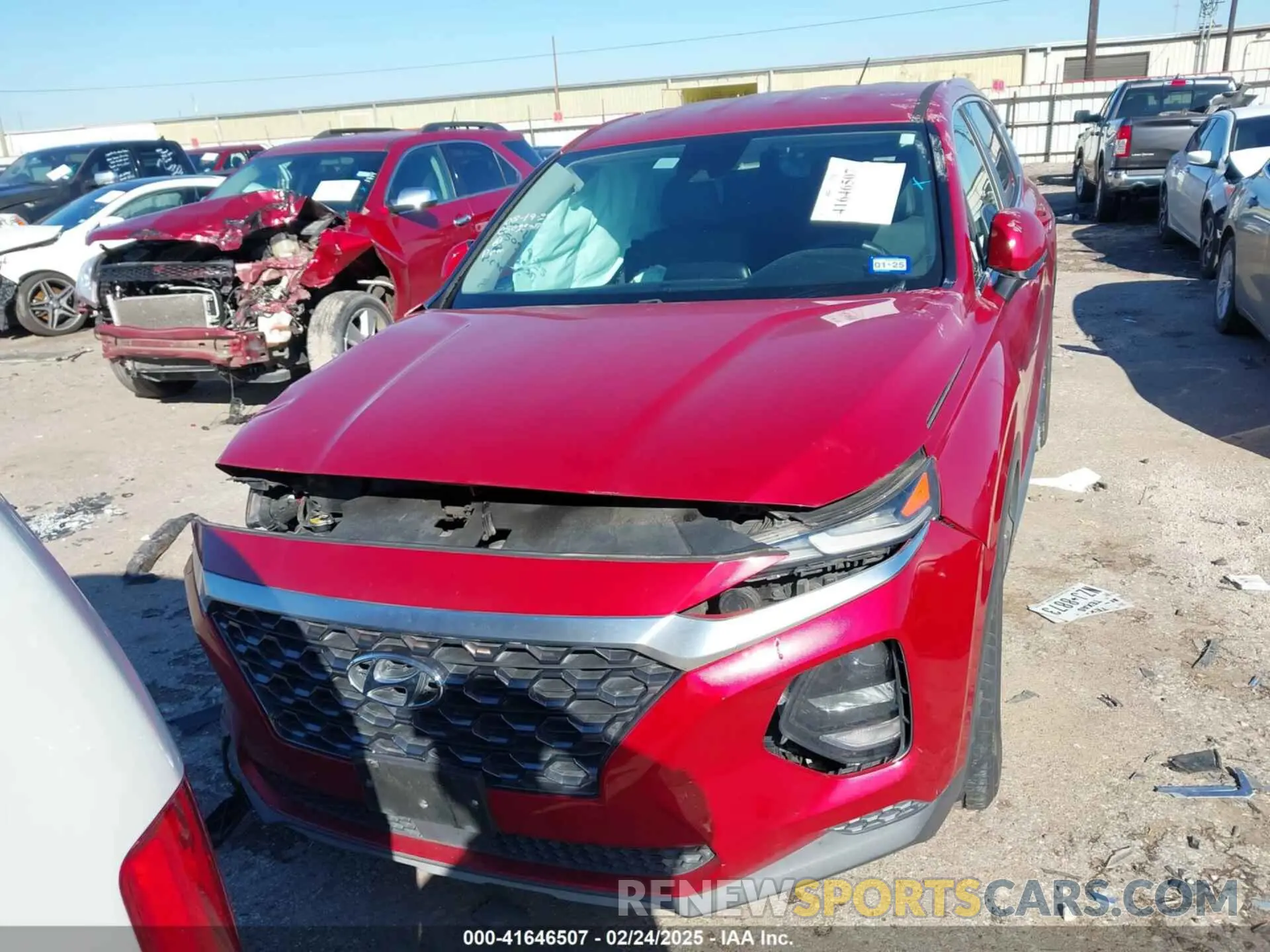 12 Photograph of a damaged car 5NMS23AD1KH086444 HYUNDAI SANTA FE 2019