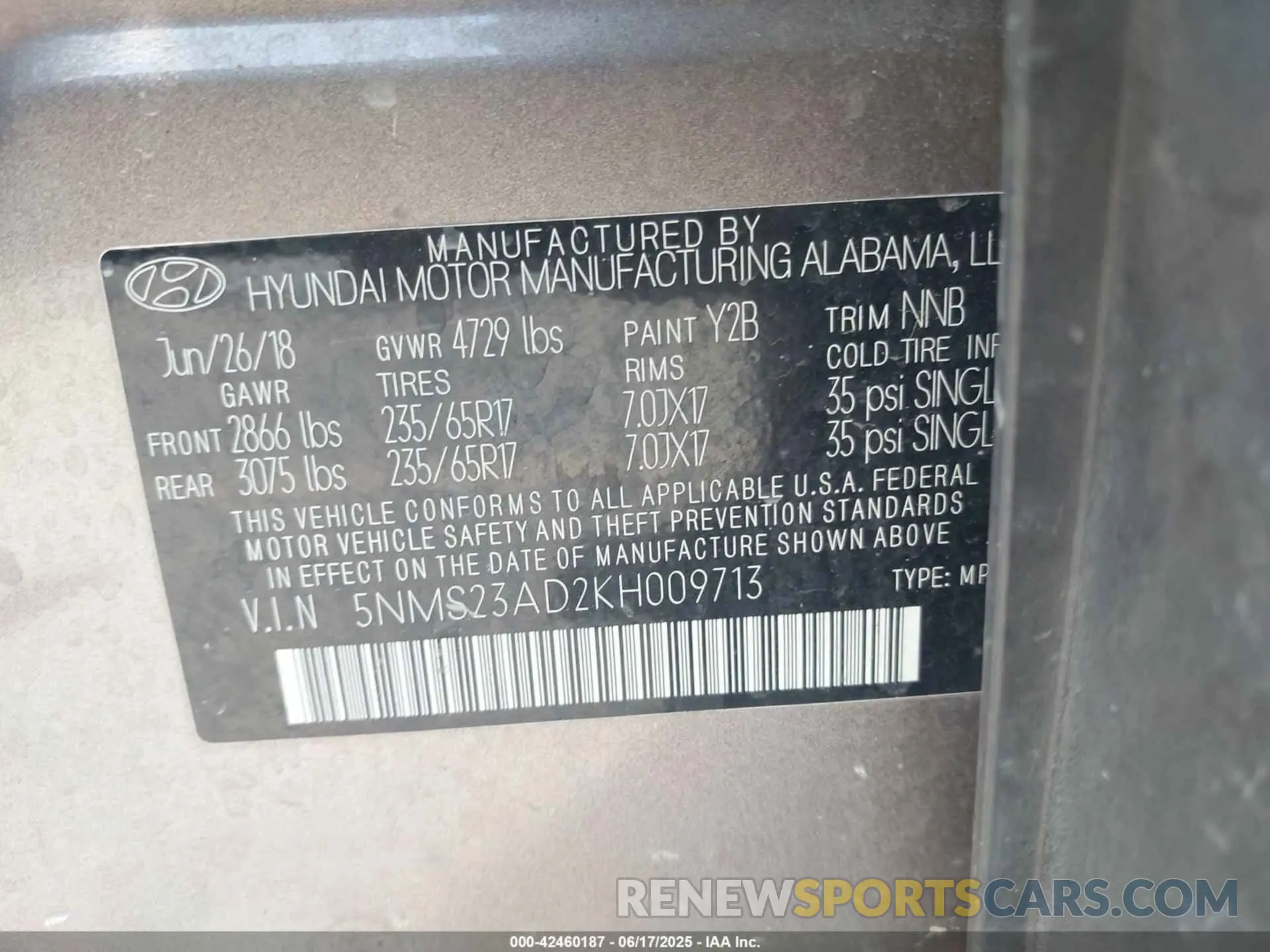 9 Photograph of a damaged car 5NMS23AD2KH009713 HYUNDAI SANTA FE 2019
