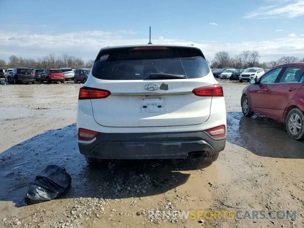 6 Photograph of a damaged car 5NMS23AD2KH010005 HYUNDAI SANTA FE 2019