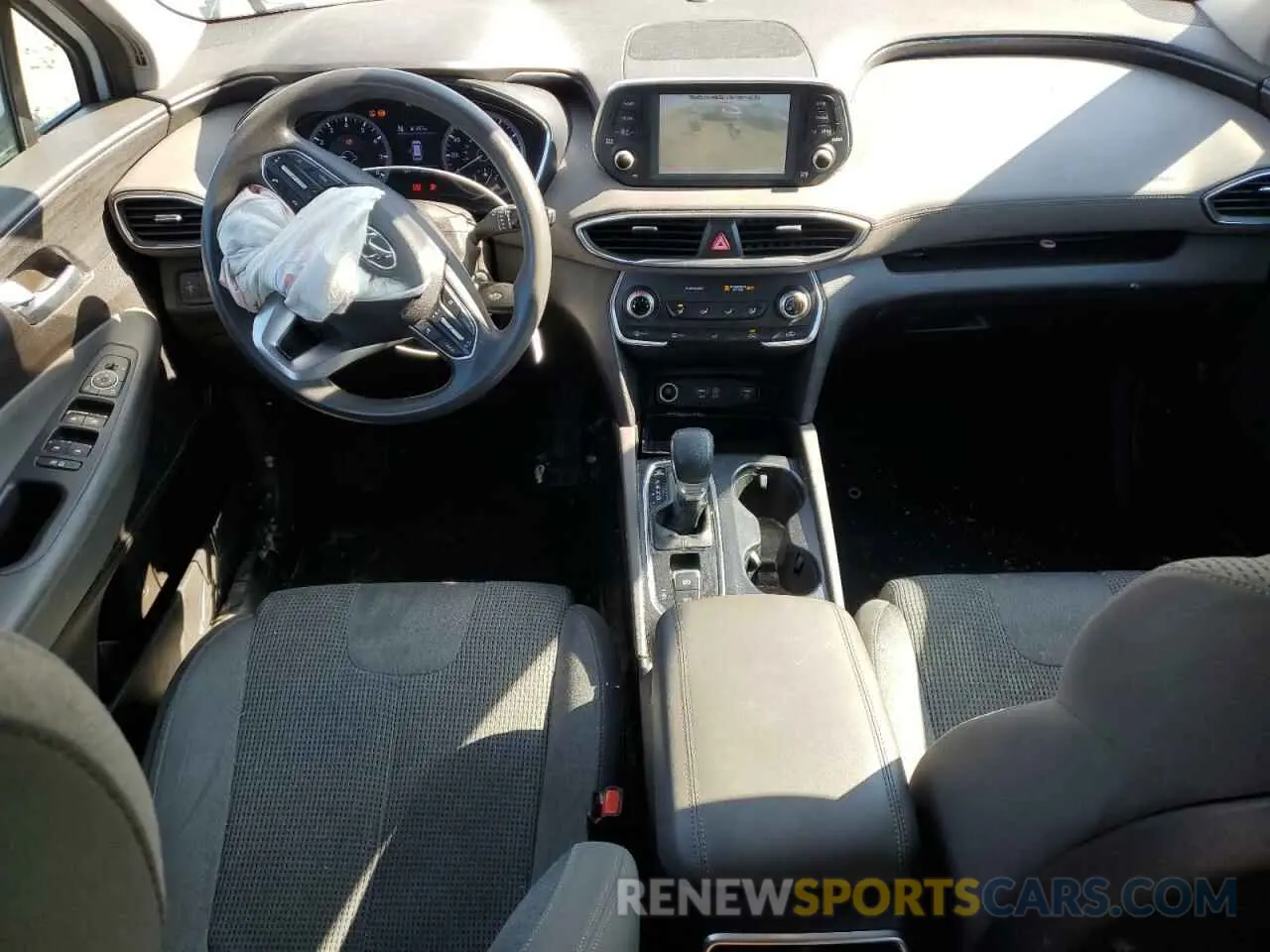 8 Photograph of a damaged car 5NMS23AD2KH010005 HYUNDAI SANTA FE 2019