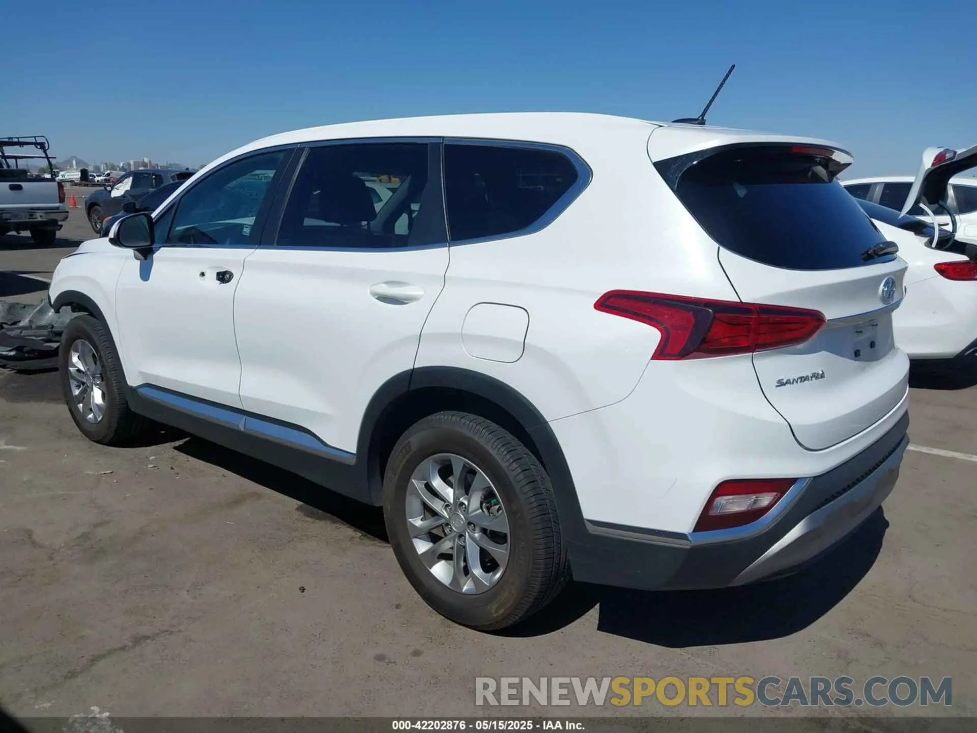 3 Photograph of a damaged car 5NMS23AD2KH010649 HYUNDAI SANTA FE 2019