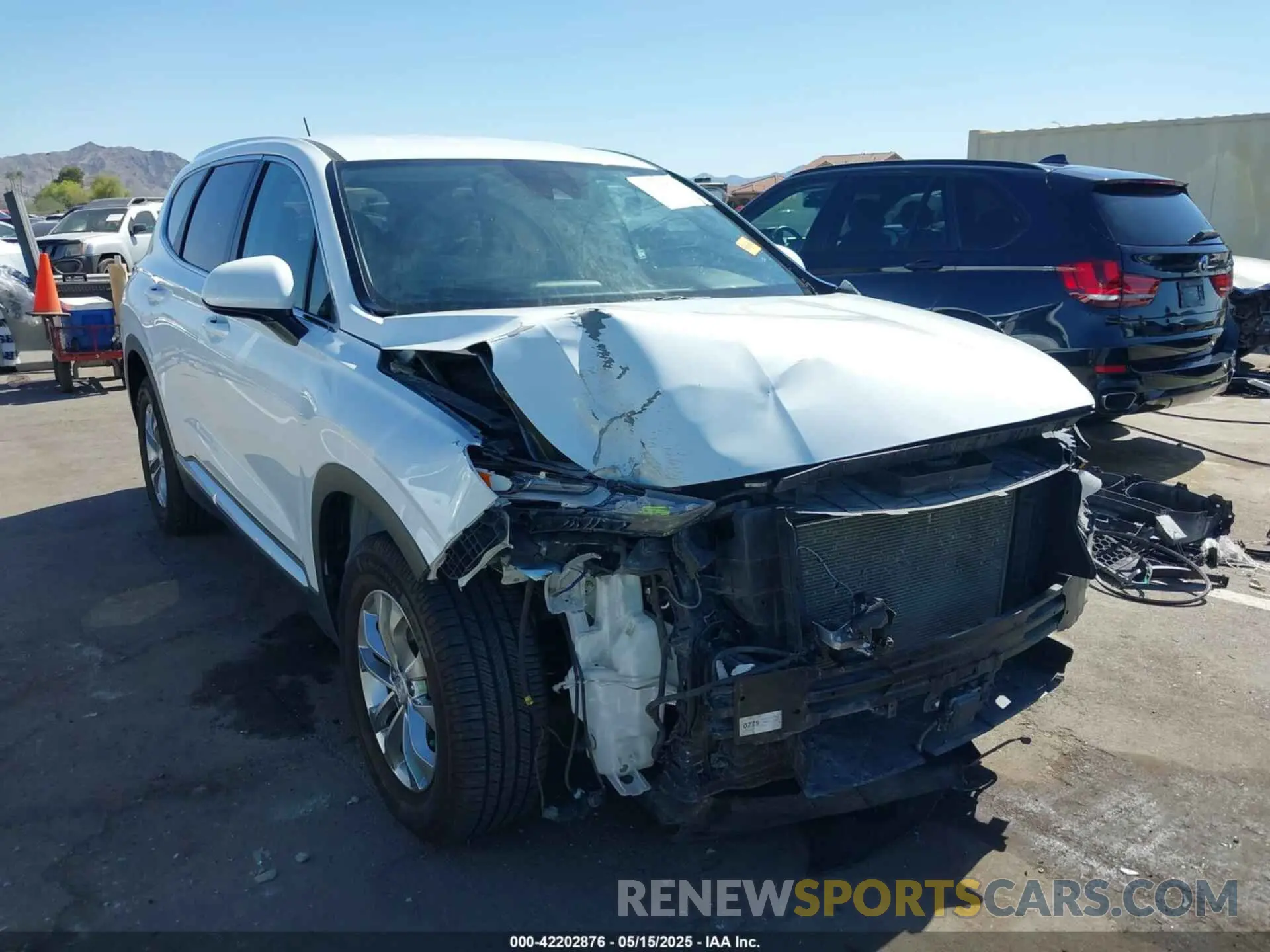 6 Photograph of a damaged car 5NMS23AD2KH010649 HYUNDAI SANTA FE 2019