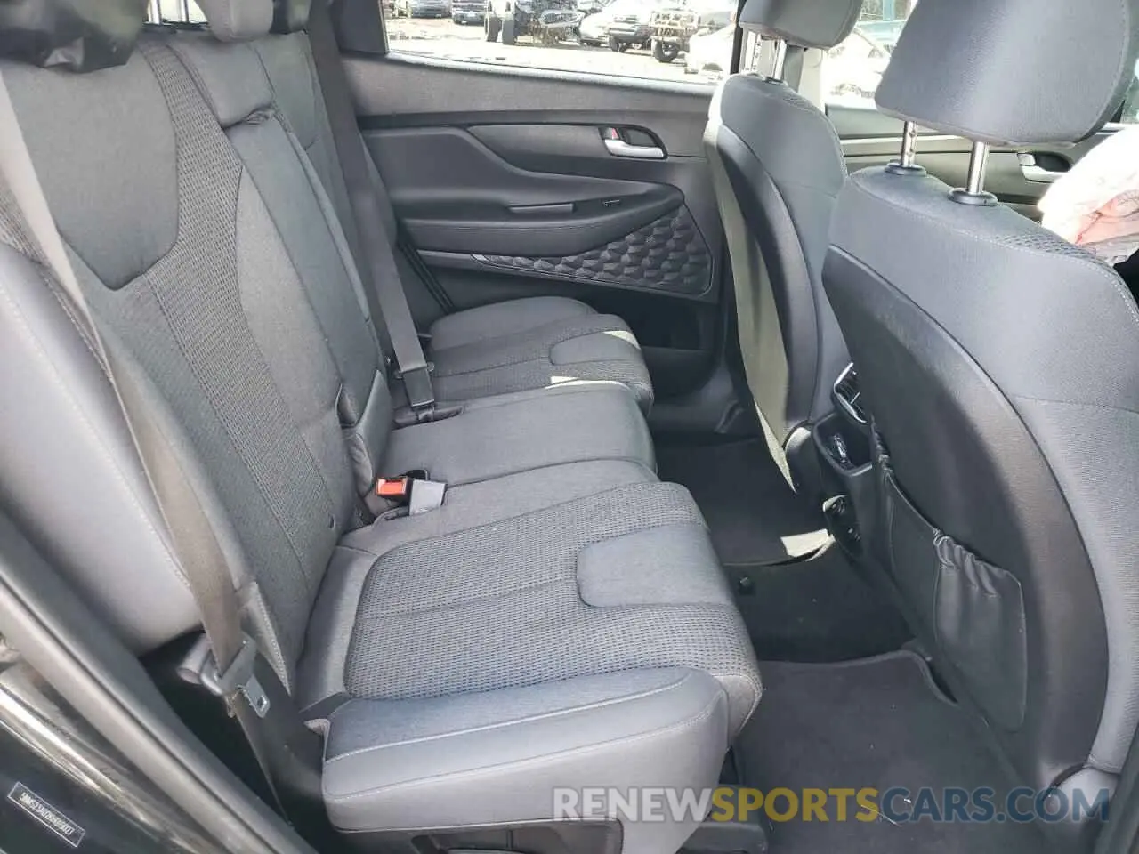 11 Photograph of a damaged car 5NMS23AD2KH019027 HYUNDAI SANTA FE 2019
