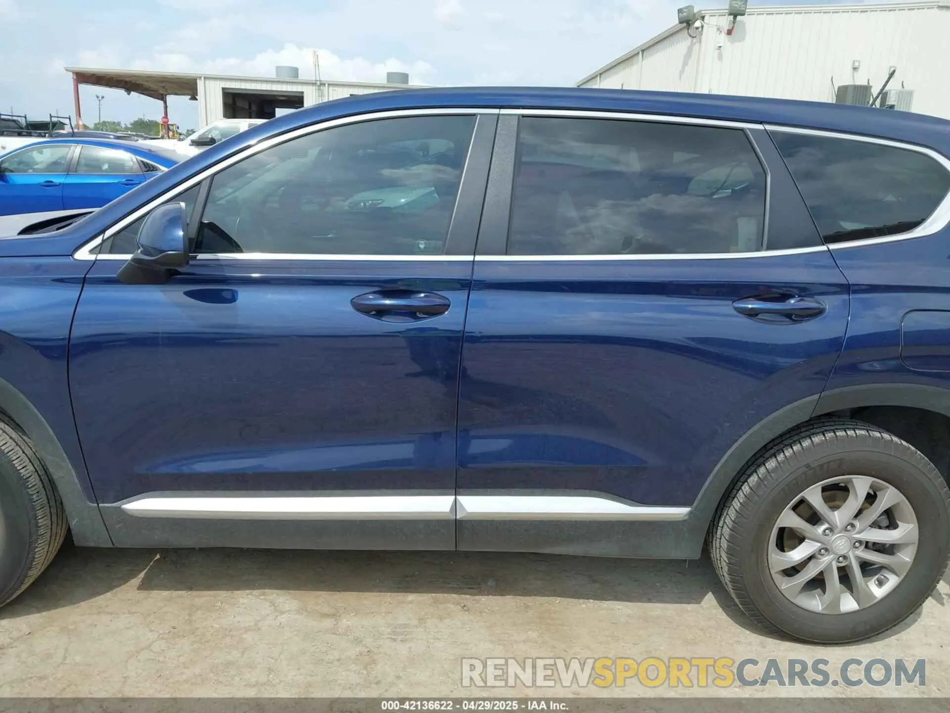 14 Photograph of a damaged car 5NMS23AD2KH070480 HYUNDAI SANTA FE 2019