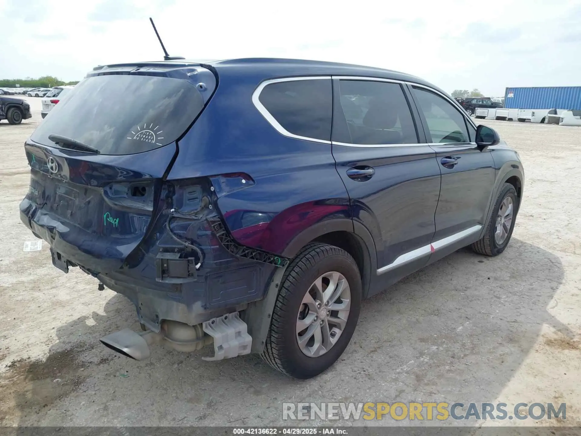 4 Photograph of a damaged car 5NMS23AD2KH070480 HYUNDAI SANTA FE 2019