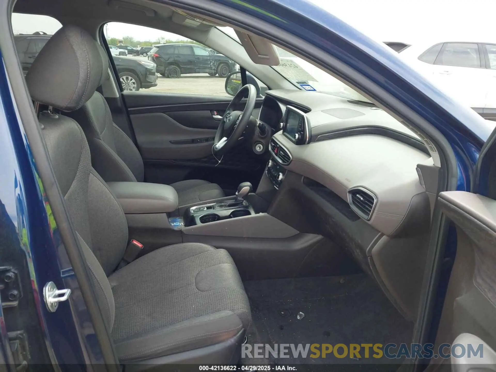 5 Photograph of a damaged car 5NMS23AD2KH070480 HYUNDAI SANTA FE 2019