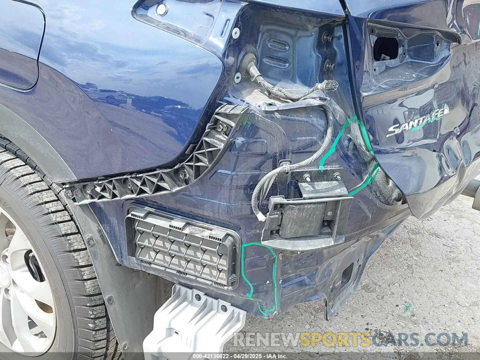 6 Photograph of a damaged car 5NMS23AD2KH070480 HYUNDAI SANTA FE 2019