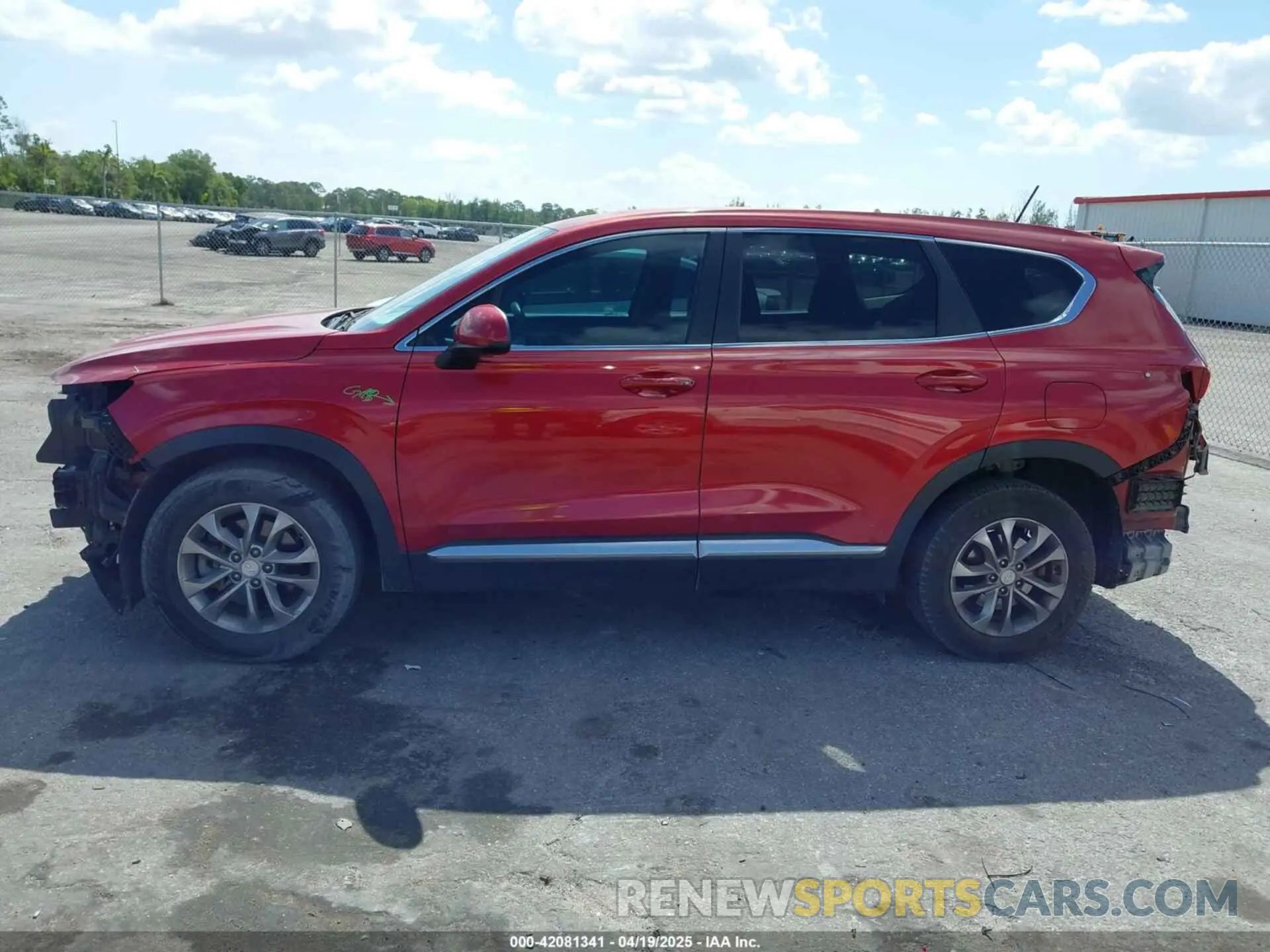 15 Photograph of a damaged car 5NMS23AD2KH126160 HYUNDAI SANTA FE 2019