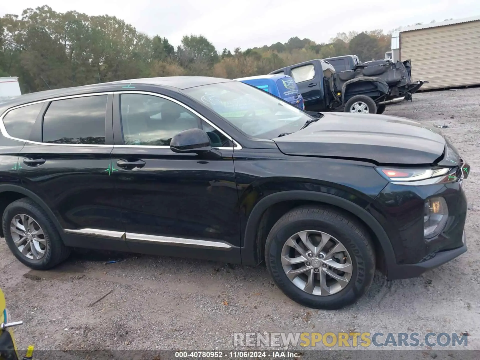 13 Photograph of a damaged car 5NMS23AD3KH064655 HYUNDAI SANTA FE 2019
