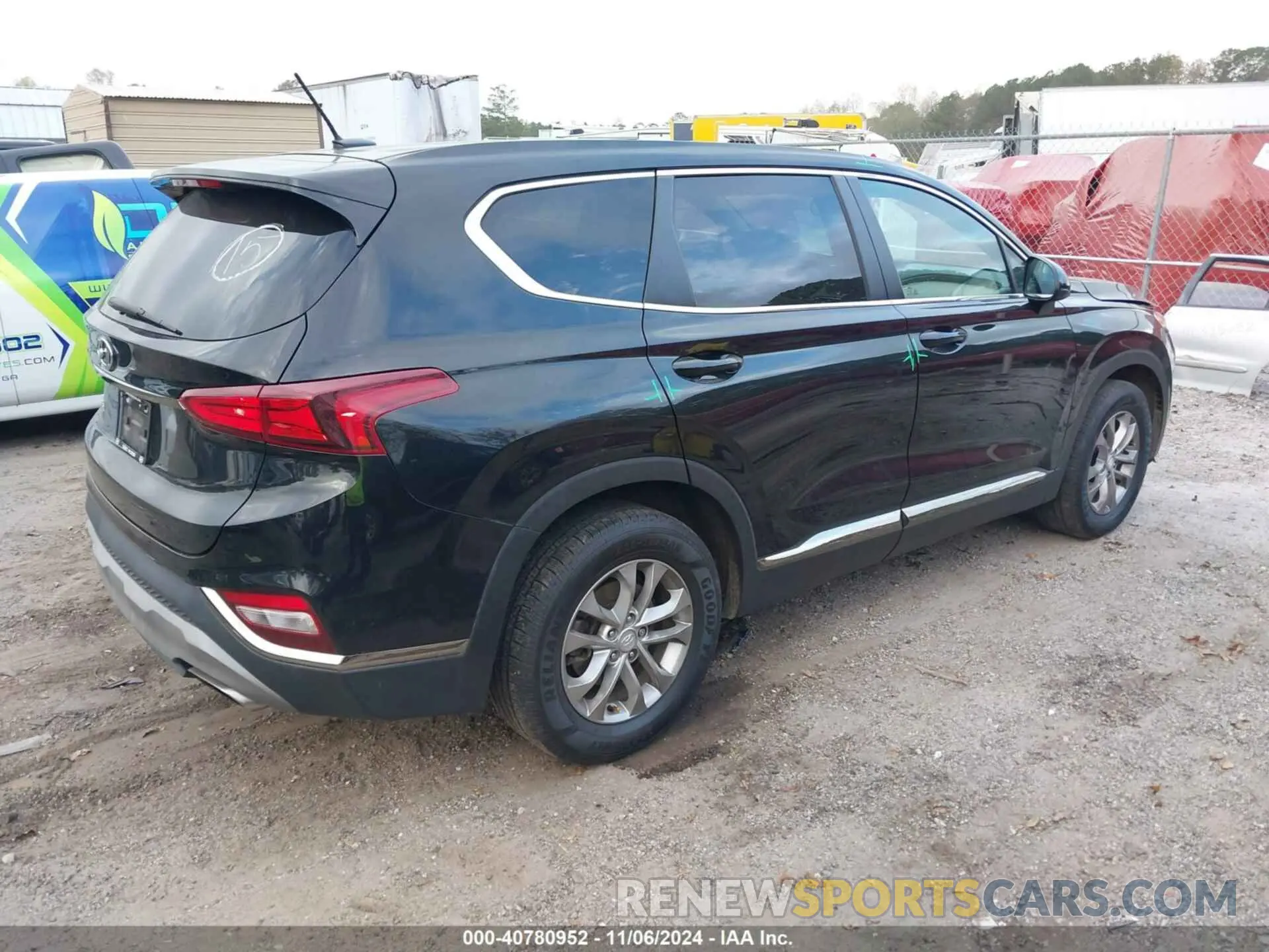 4 Photograph of a damaged car 5NMS23AD3KH064655 HYUNDAI SANTA FE 2019