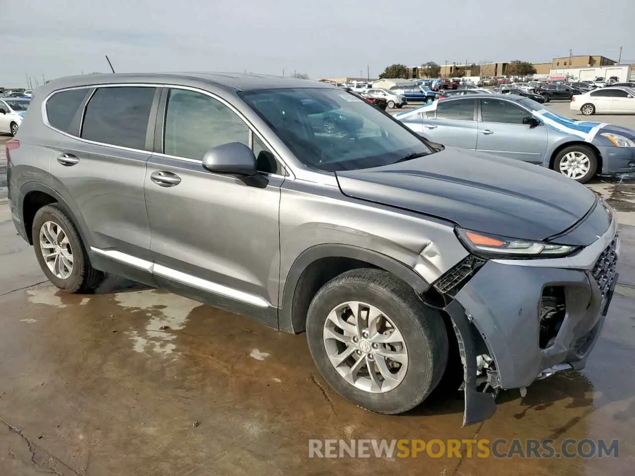 4 Photograph of a damaged car 5NMS23AD3KH103096 HYUNDAI SANTA FE 2019