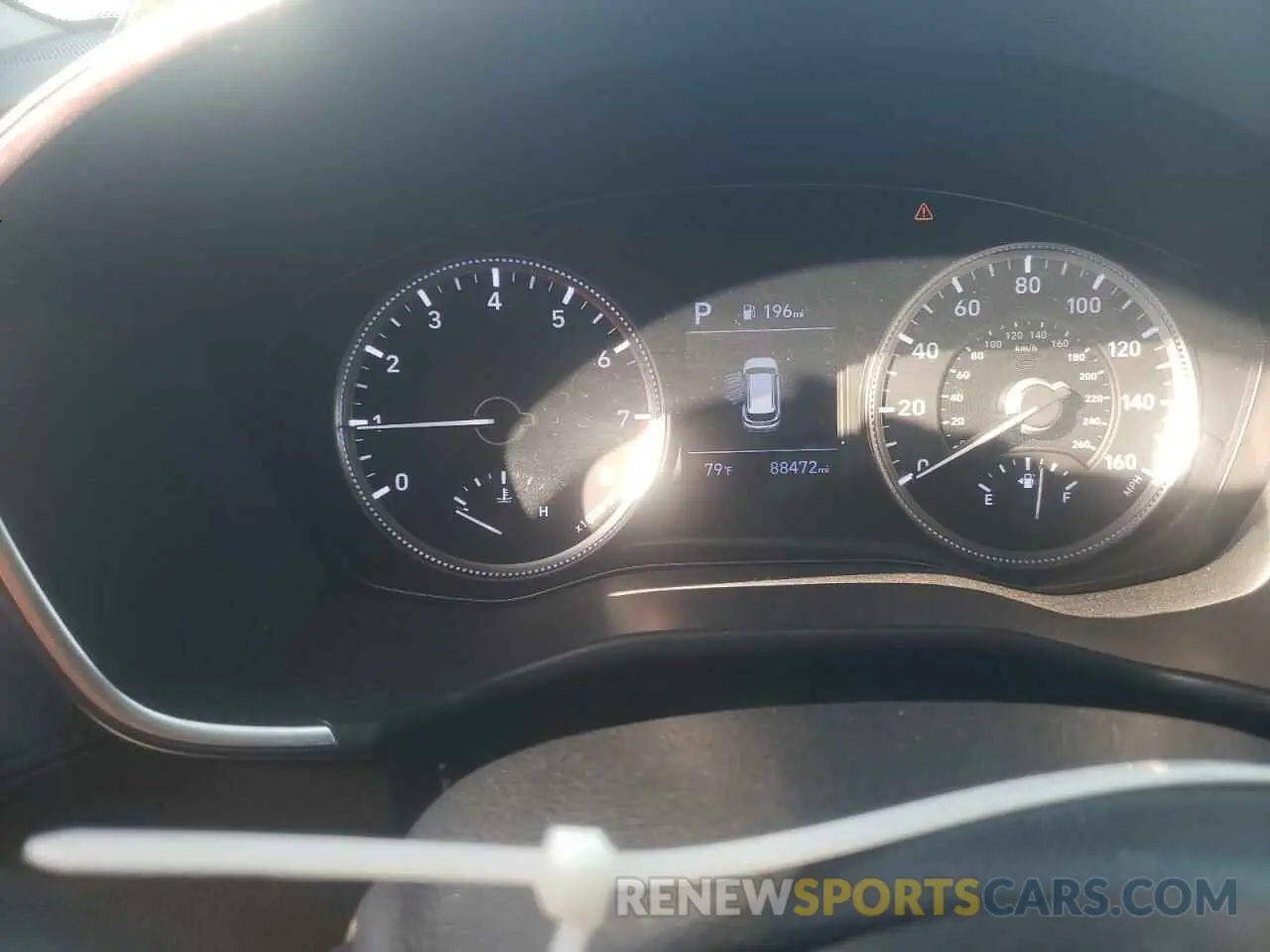 9 Photograph of a damaged car 5NMS23AD3KH111392 HYUNDAI SANTA FE 2019