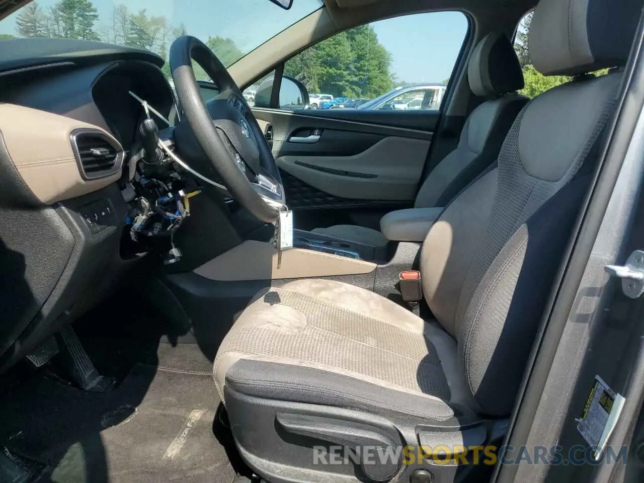 7 Photograph of a damaged car 5NMS23AD4KH033124 HYUNDAI SANTA FE 2019
