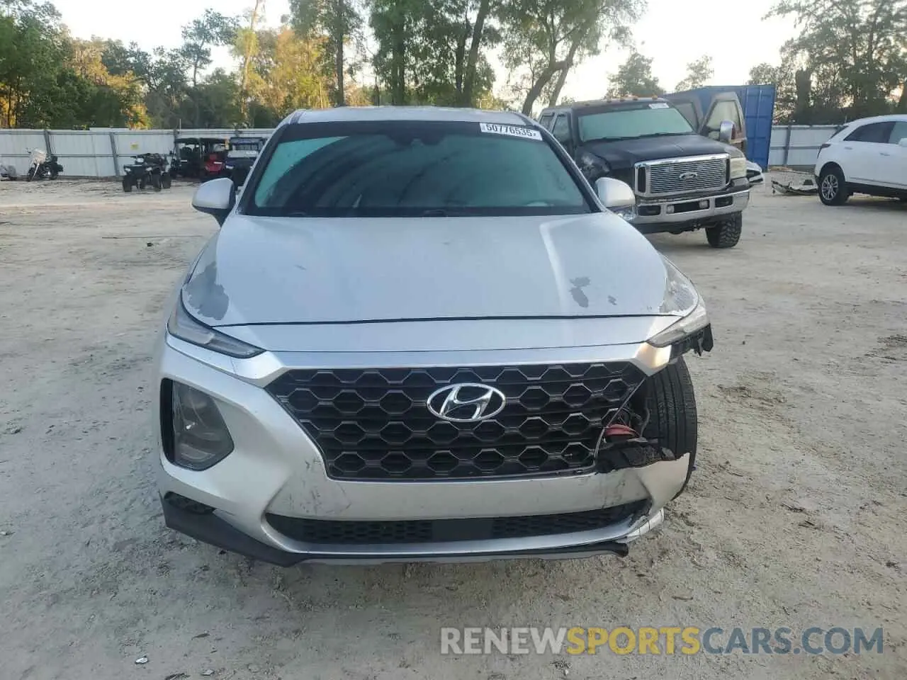 5 Photograph of a damaged car 5NMS23AD4KH041076 HYUNDAI SANTA FE 2019