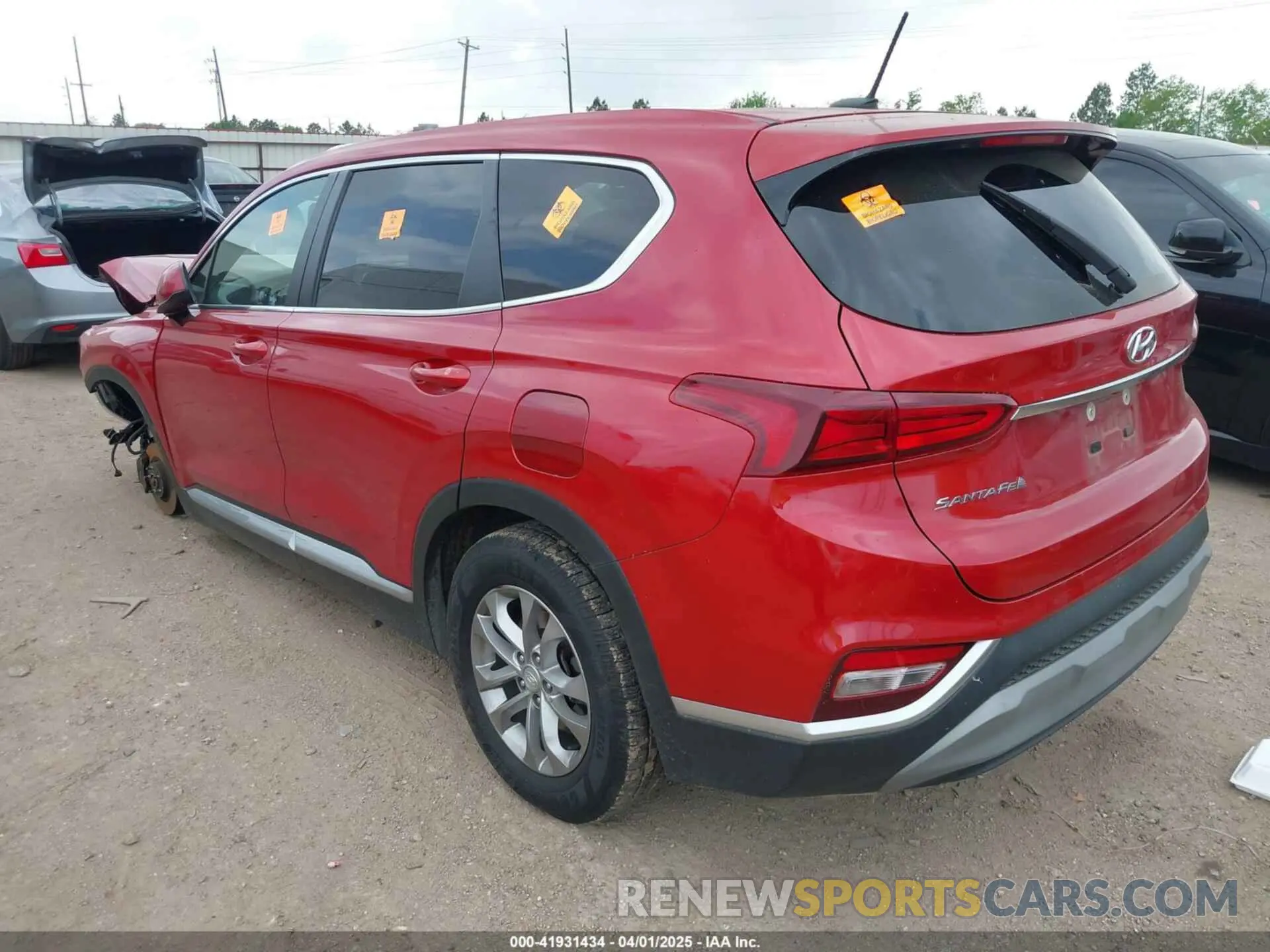 3 Photograph of a damaged car 5NMS23AD4KH076717 HYUNDAI SANTA FE 2019