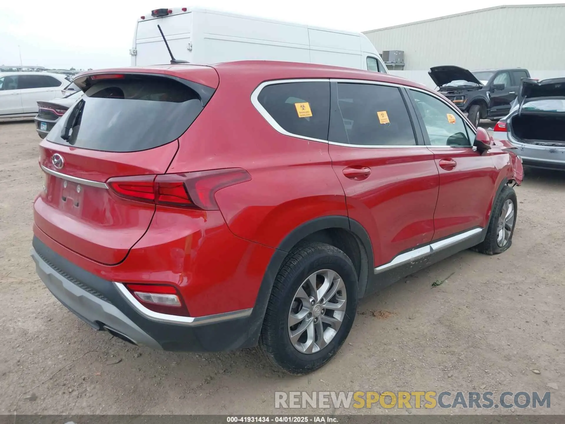 4 Photograph of a damaged car 5NMS23AD4KH076717 HYUNDAI SANTA FE 2019