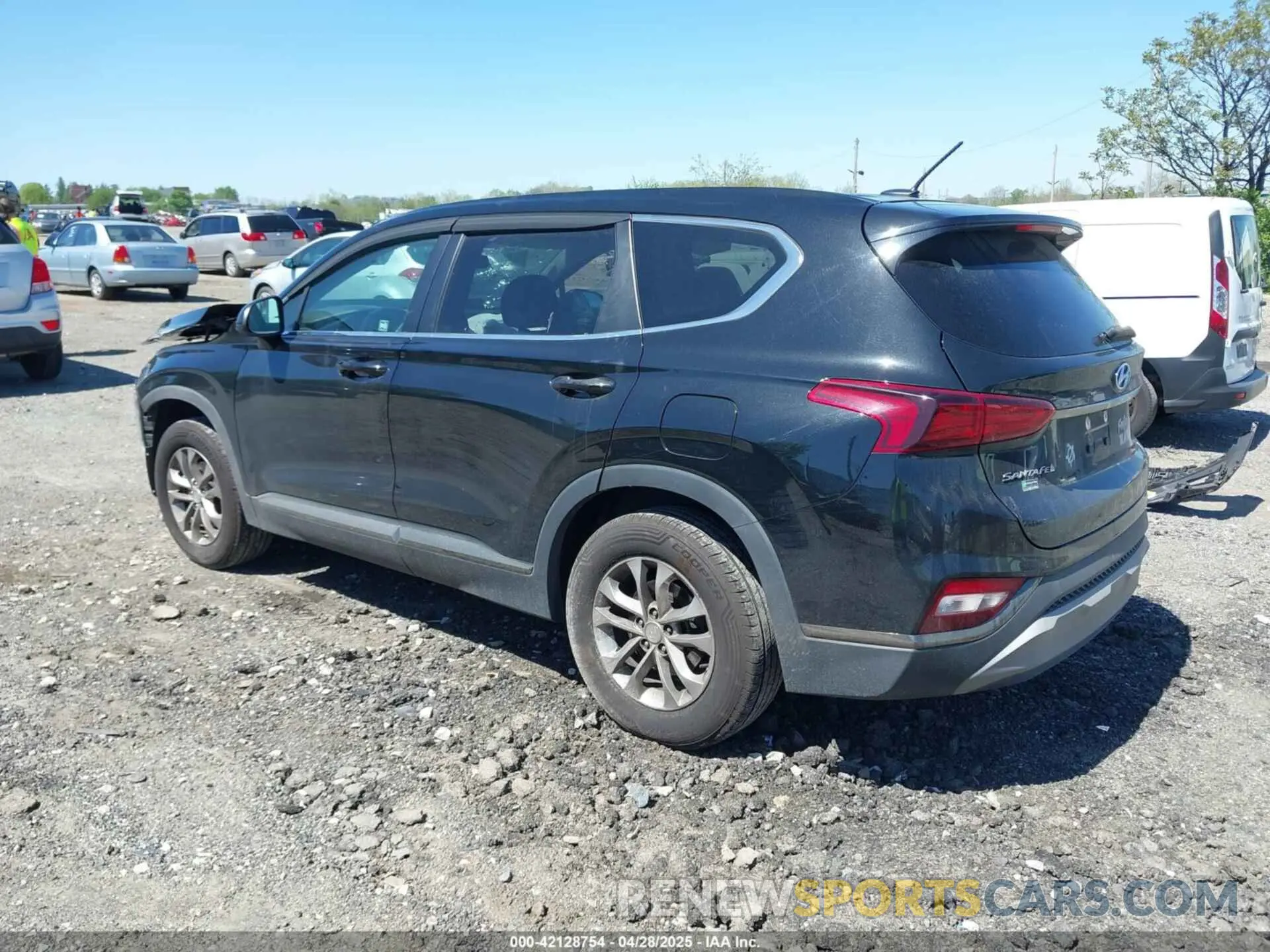 3 Photograph of a damaged car 5NMS23AD4KH099463 HYUNDAI SANTA FE 2019