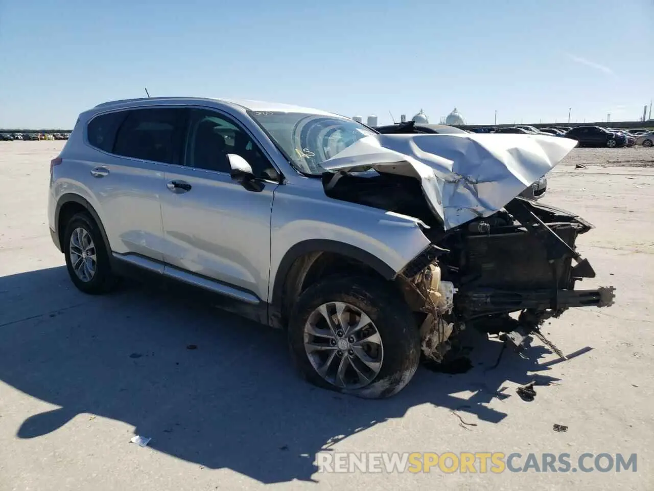 4 Photograph of a damaged car 5NMS23AD4KH106203 HYUNDAI SANTA FE 2019