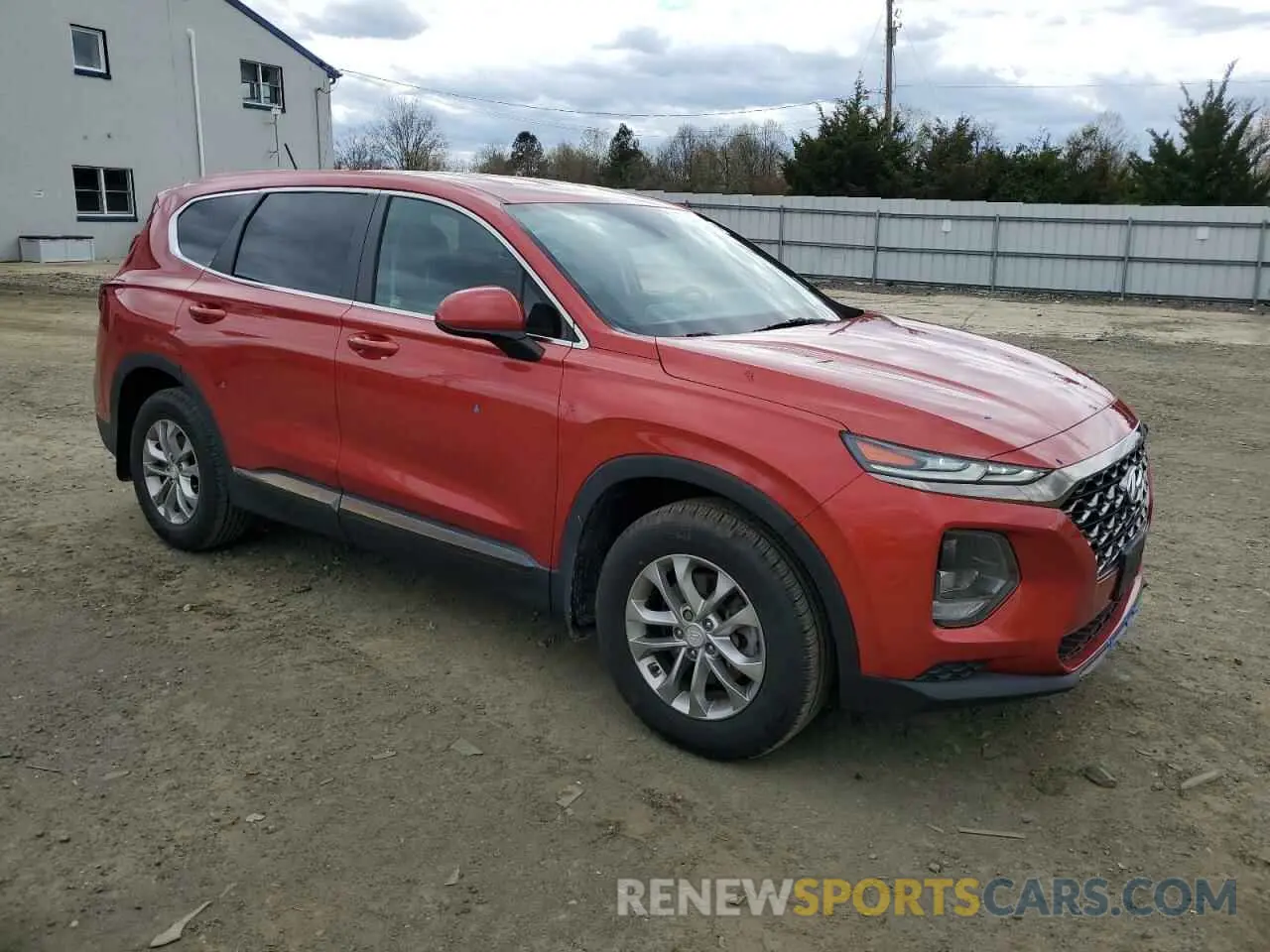 4 Photograph of a damaged car 5NMS23AD4KH117525 HYUNDAI SANTA FE 2019