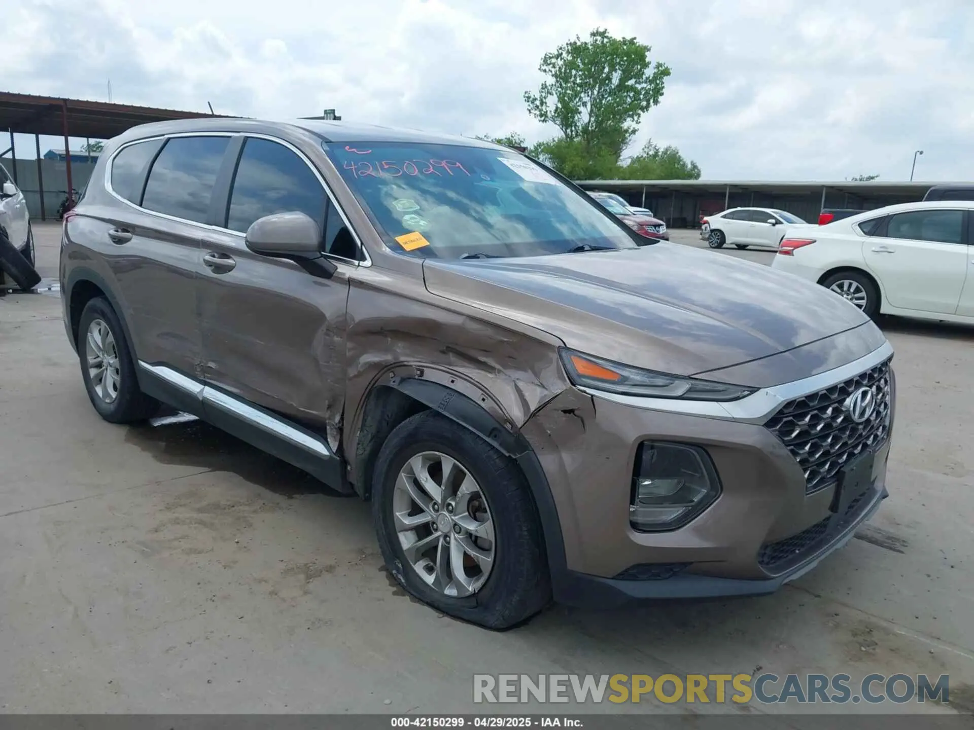 1 Photograph of a damaged car 5NMS23AD4KH132123 HYUNDAI SANTA FE 2019