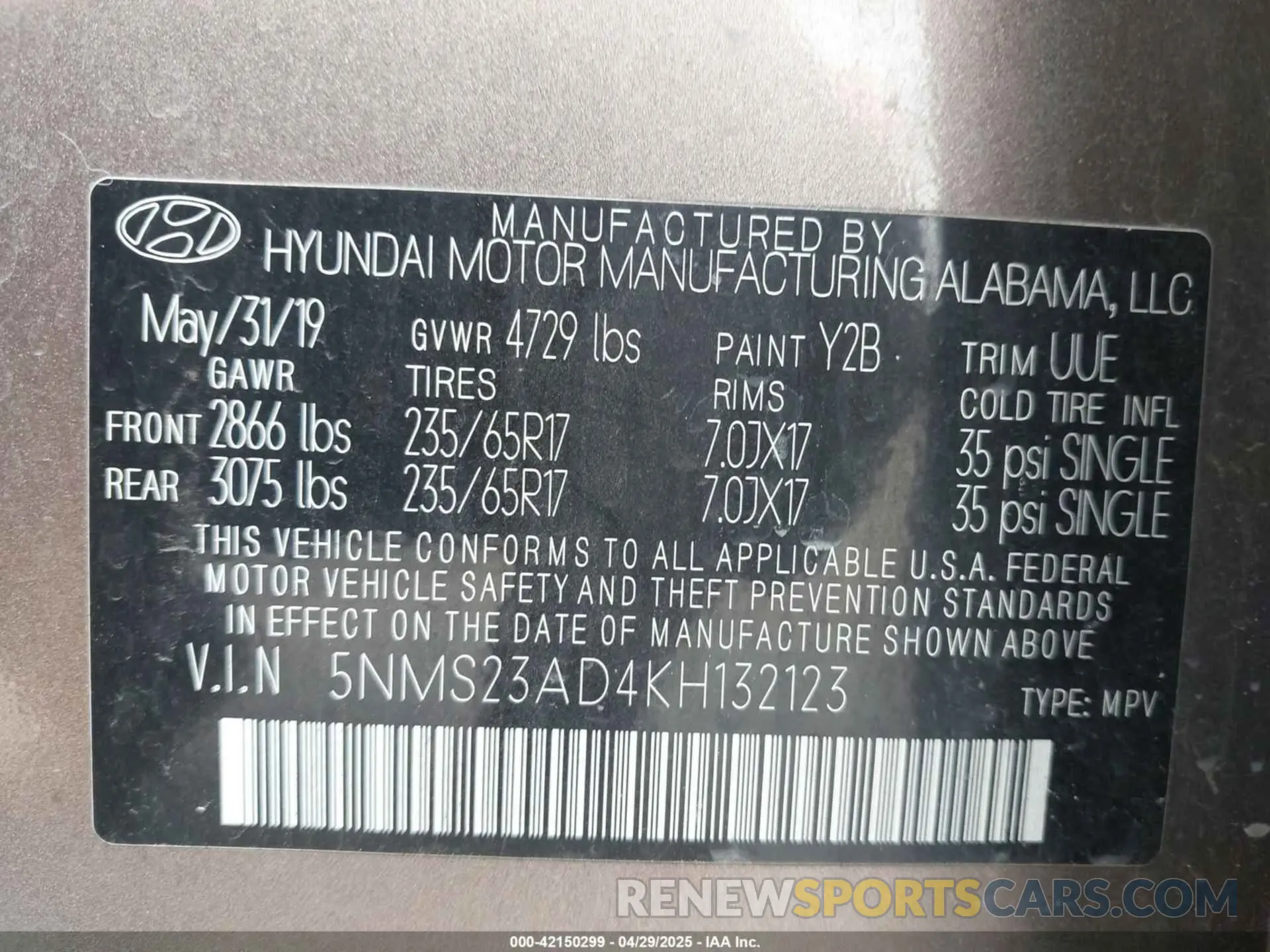 9 Photograph of a damaged car 5NMS23AD4KH132123 HYUNDAI SANTA FE 2019