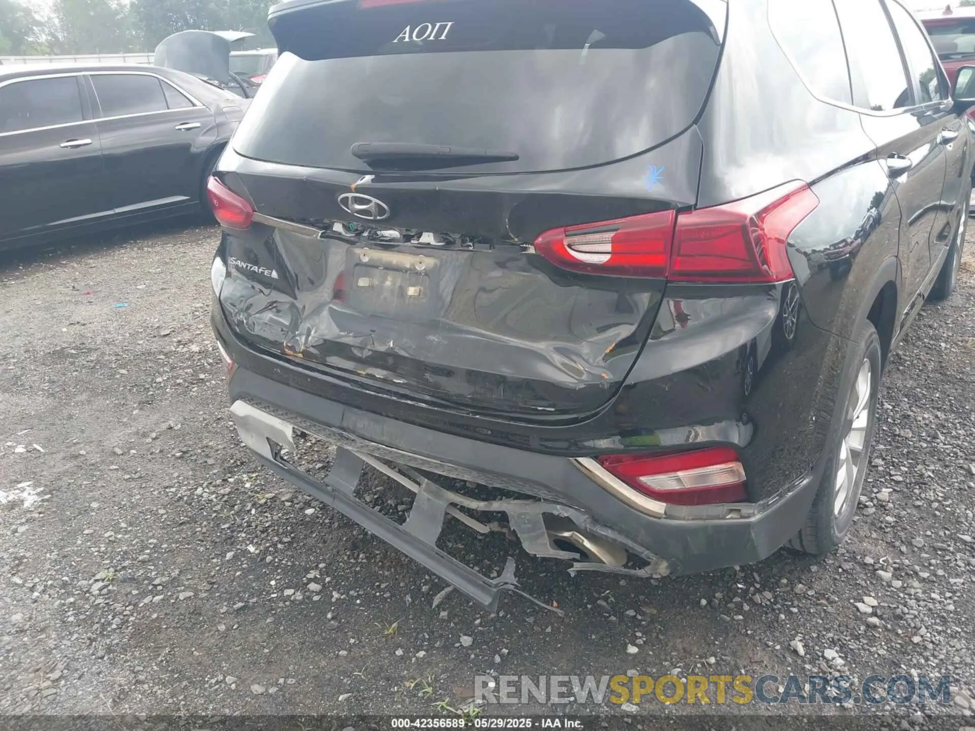 6 Photograph of a damaged car 5NMS23AD5KH011617 HYUNDAI SANTA FE 2019