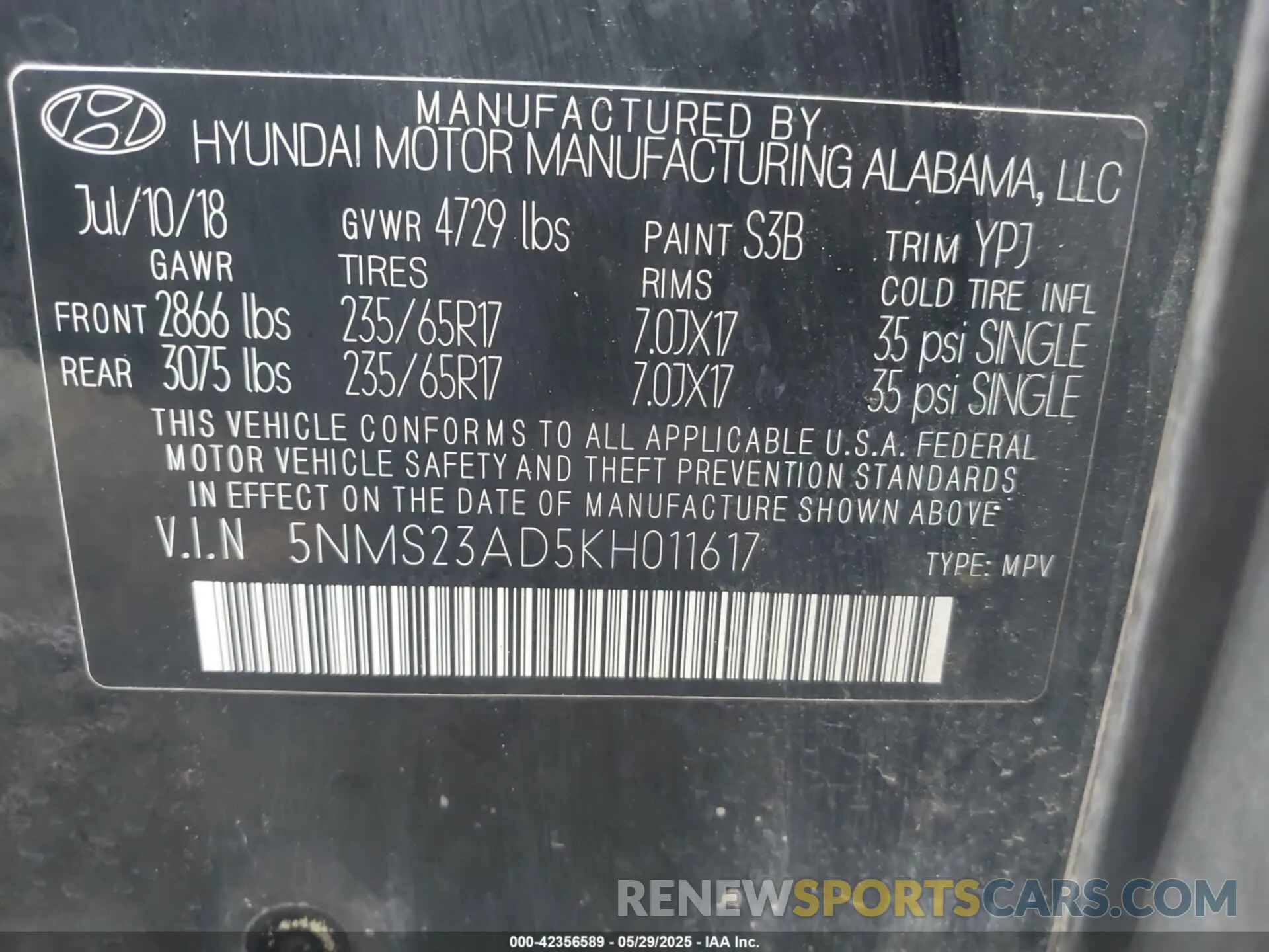 9 Photograph of a damaged car 5NMS23AD5KH011617 HYUNDAI SANTA FE 2019