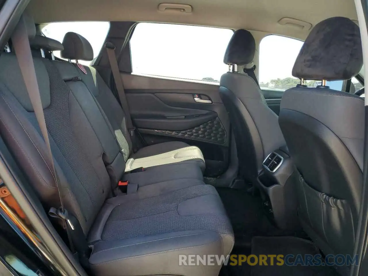 12 Photograph of a damaged car 5NMS23AD5KH016591 HYUNDAI SANTA FE 2019