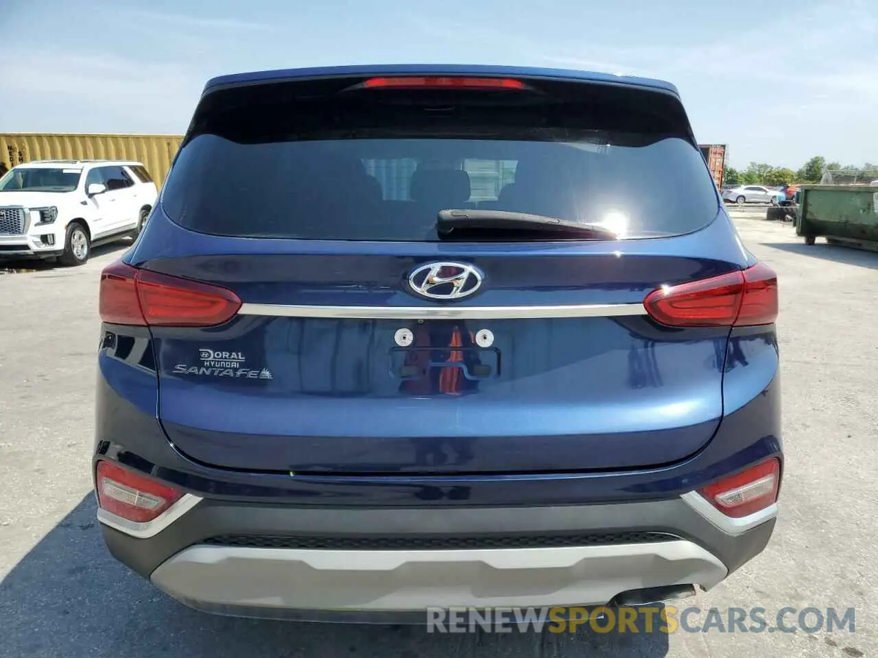 6 Photograph of a damaged car 5NMS23AD5KH041894 HYUNDAI SANTA FE 2019
